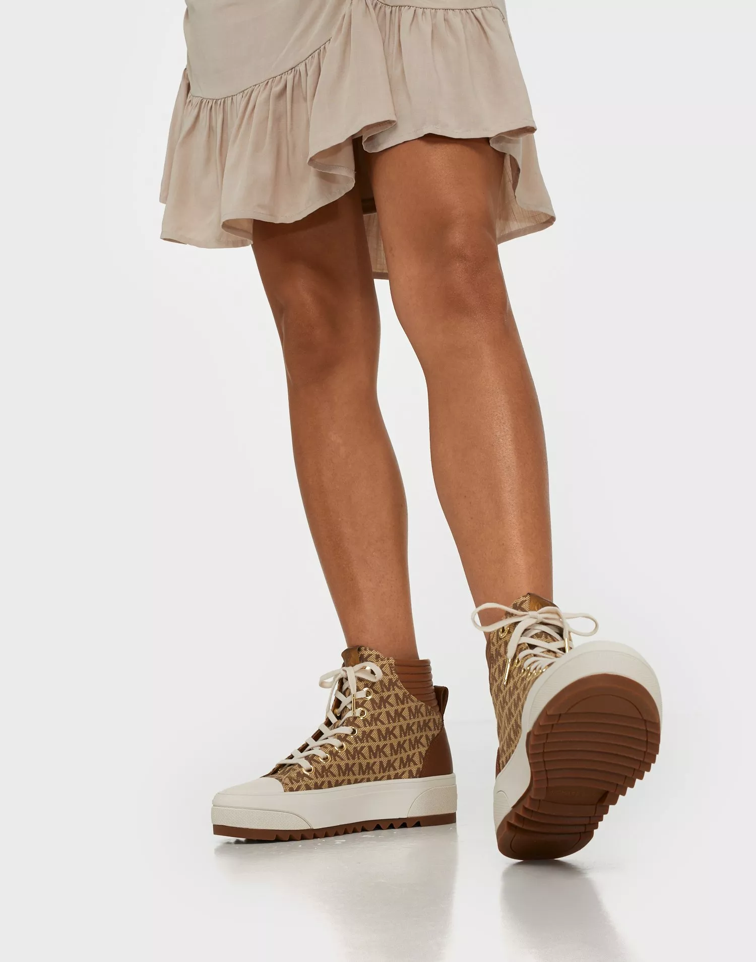 Michael kors keegan hot sale sneaker