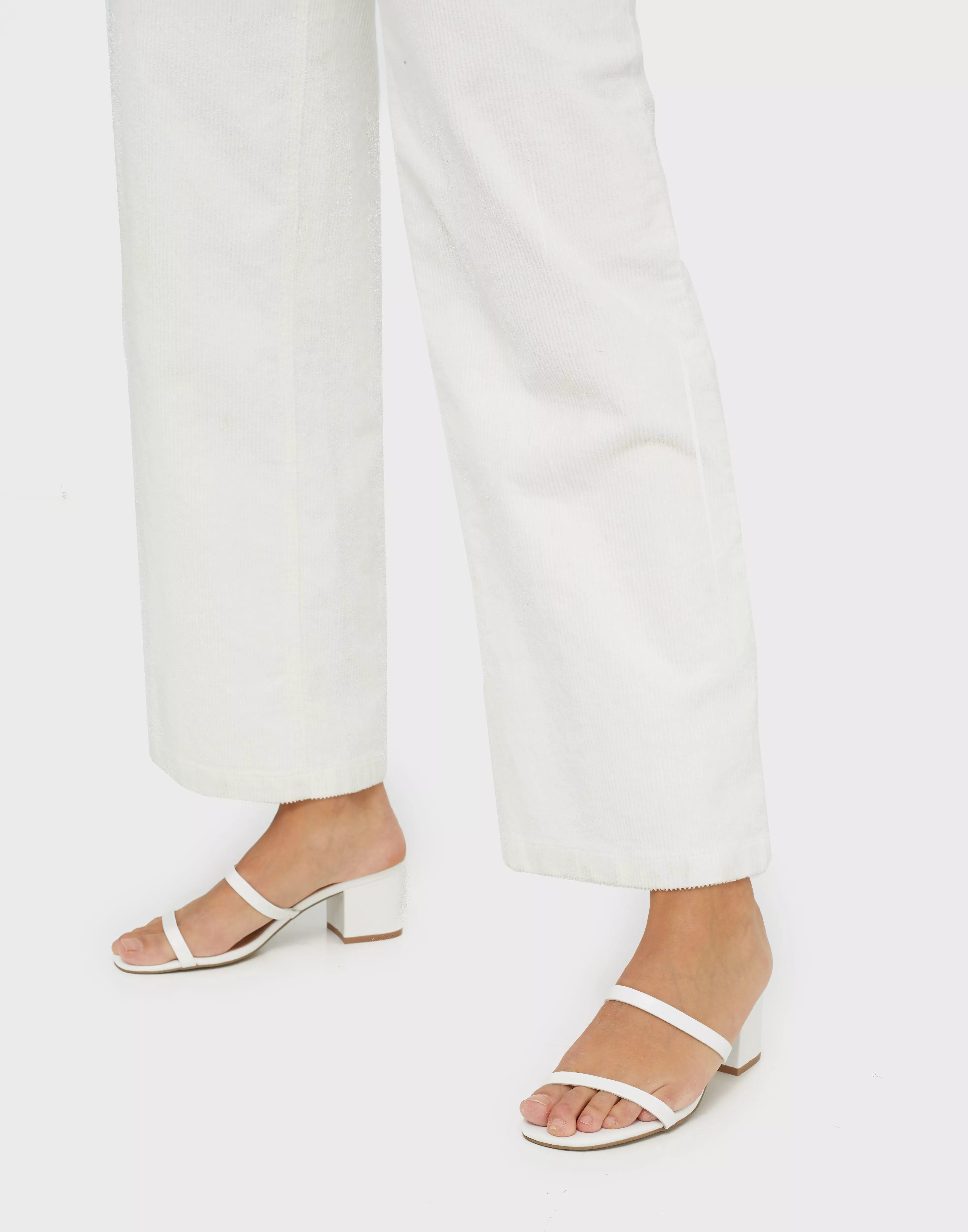 Issy slide online sandal