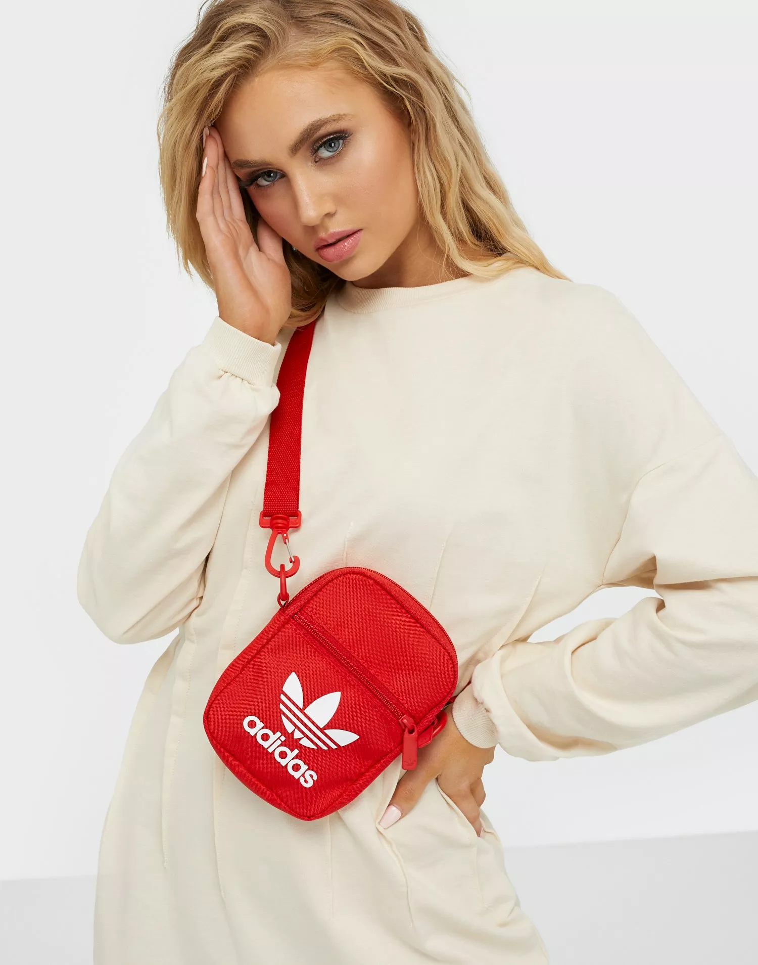 Adidas festival bag clearance red