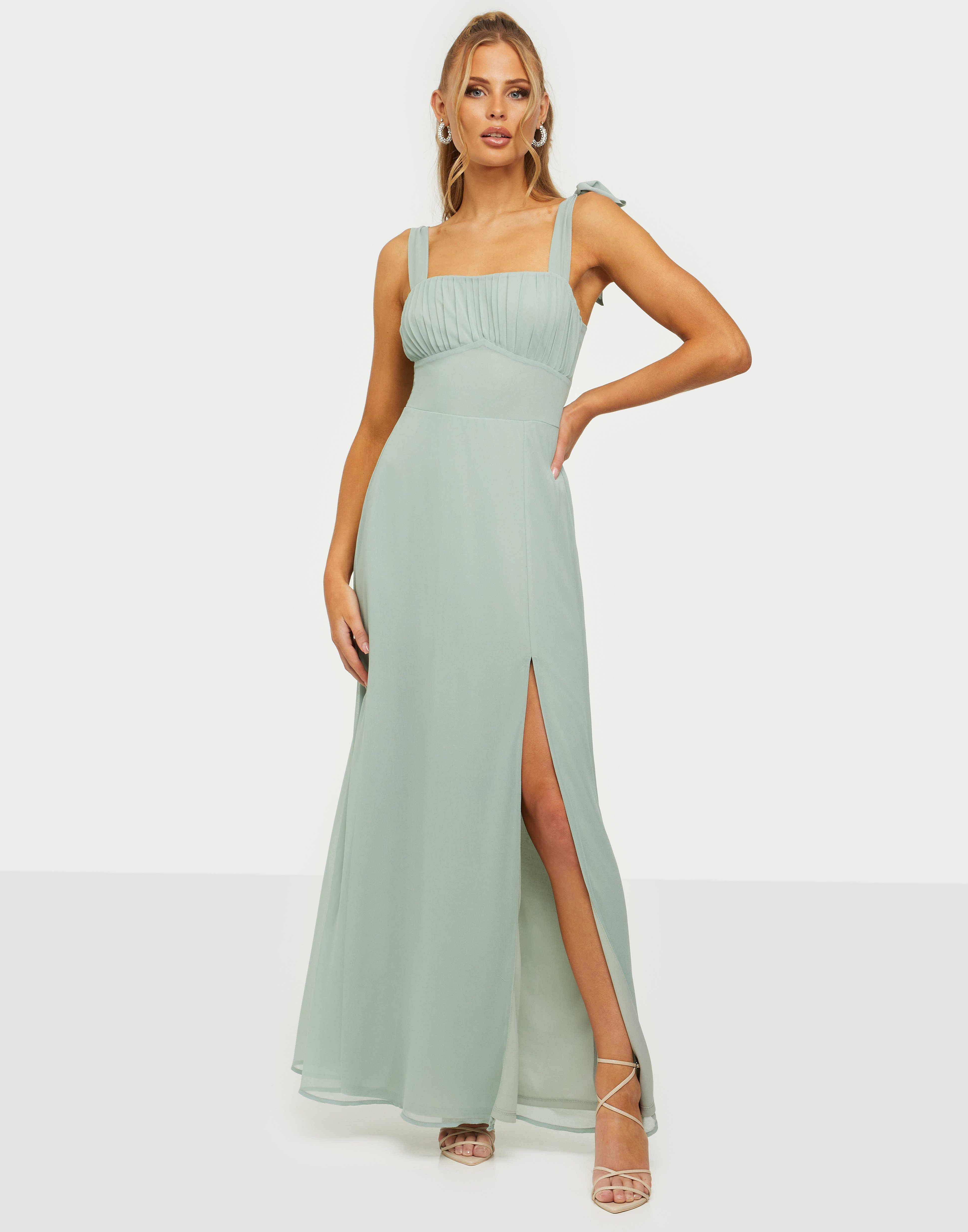 nly eve satin dream gown