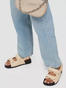 Quilted Velcro Sandal