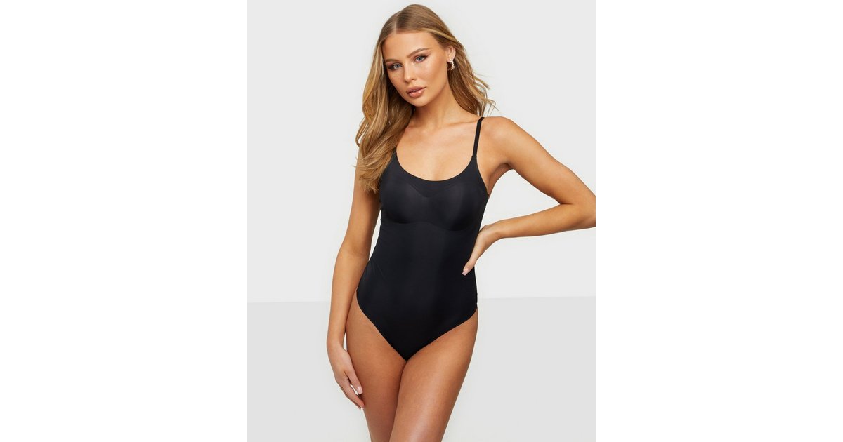 Buy Nelly Seamless Body - Black