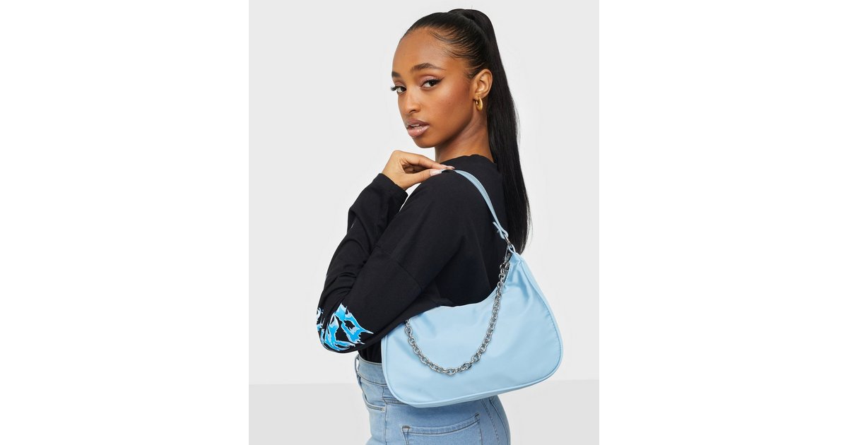 Uo satin & discount chain shoulder bag