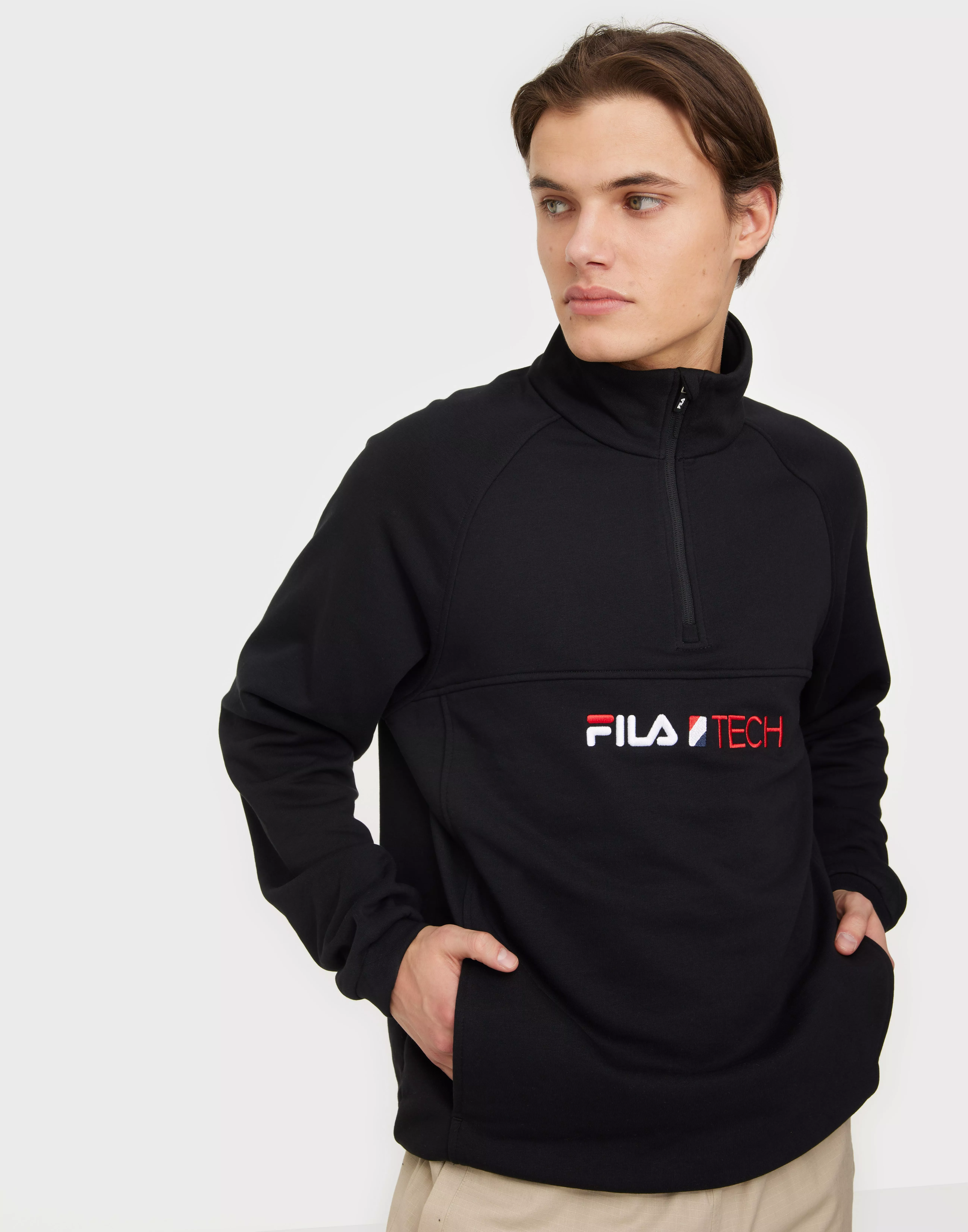 Fila CHILL Half-Zip Sweat - Black | NLY