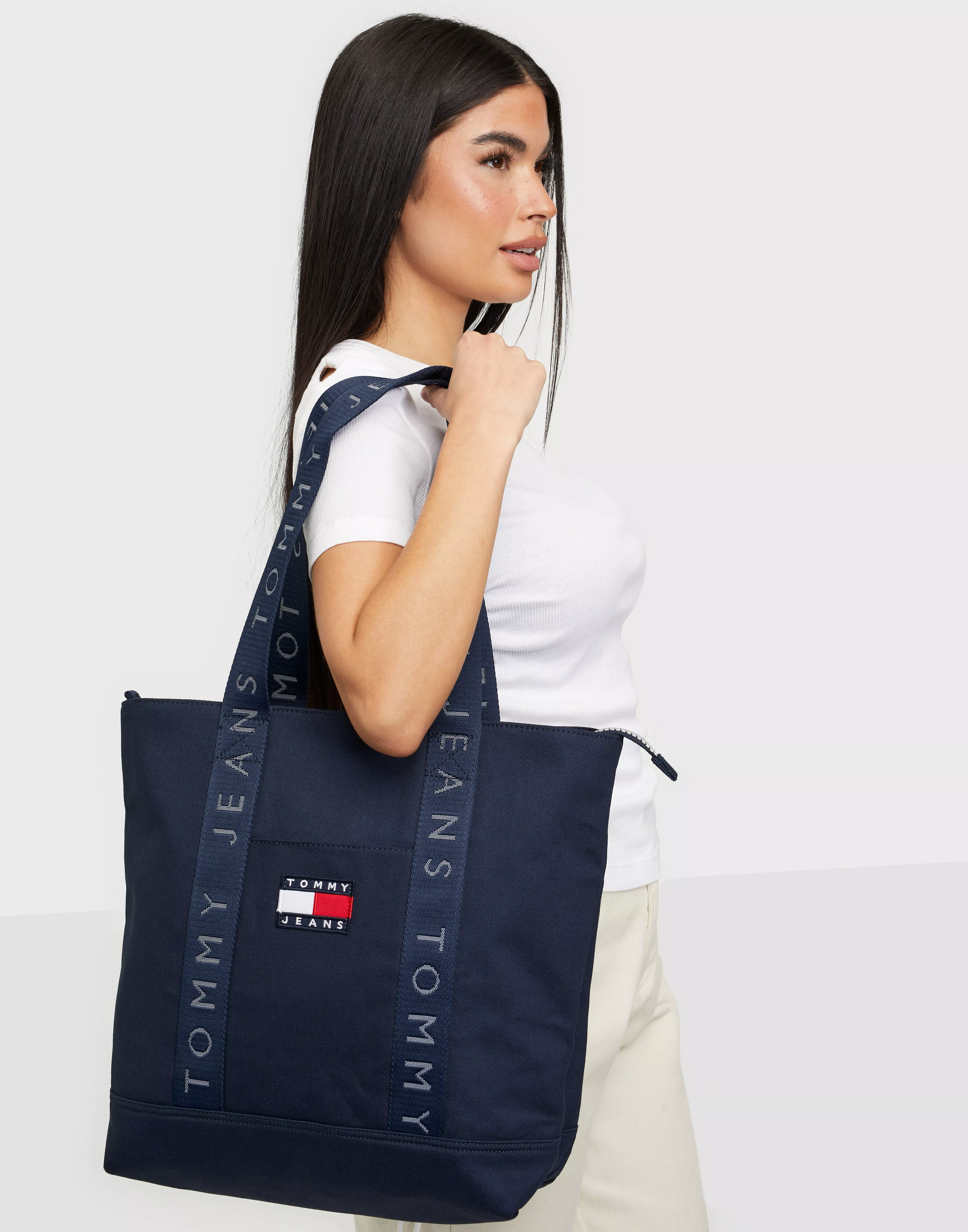 Tommy jeans bag online womens