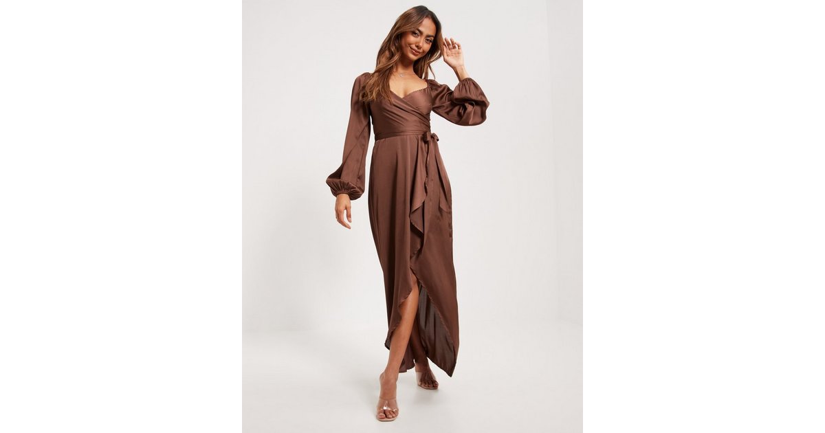 nly eve satin dream gown