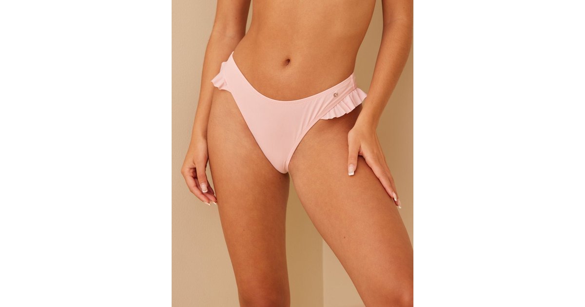 only onldana ruffle set