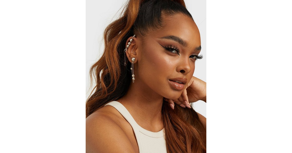 Buy Nelly Safety Pin Earring - Silver