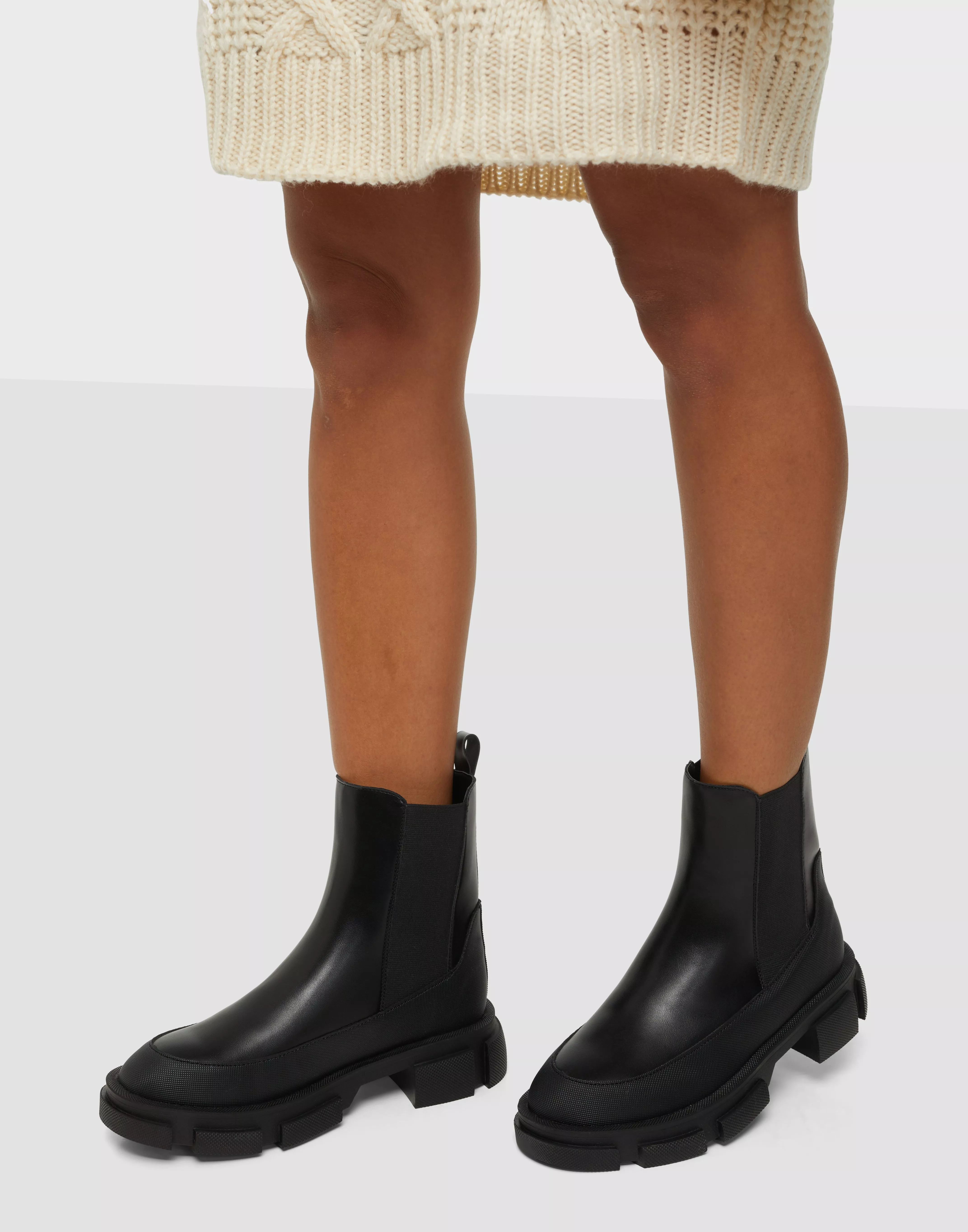 Buy Duffy Chunky Chelsea Boots - Black | Nelly.com