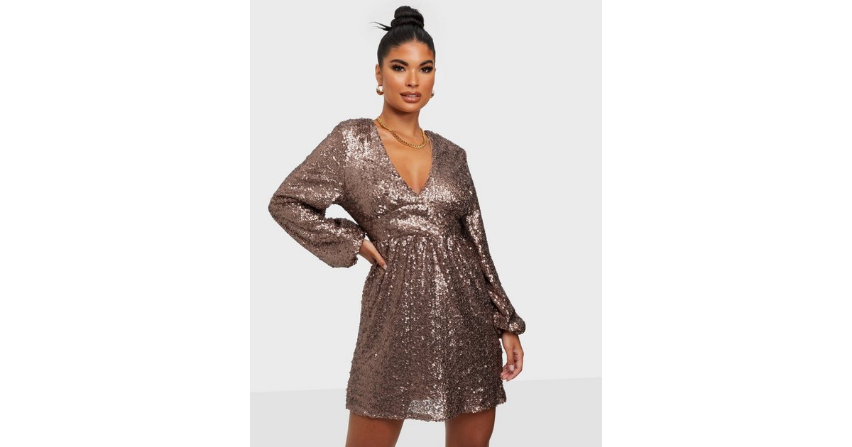 Volume Sequin Dress