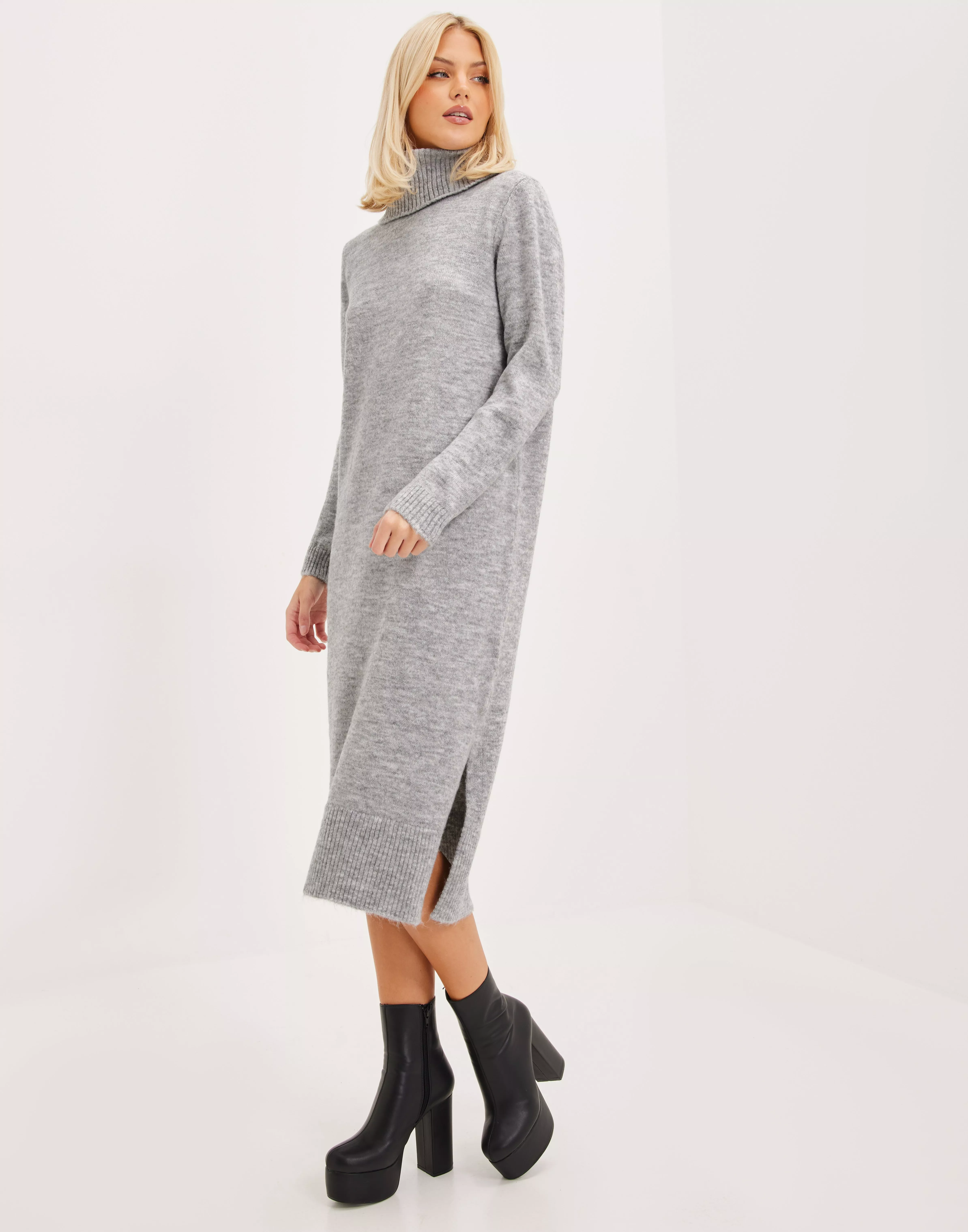 Buy Only ONLBRANDIE ROLL L/S KNT Grey NECK Melange DRESS - Light