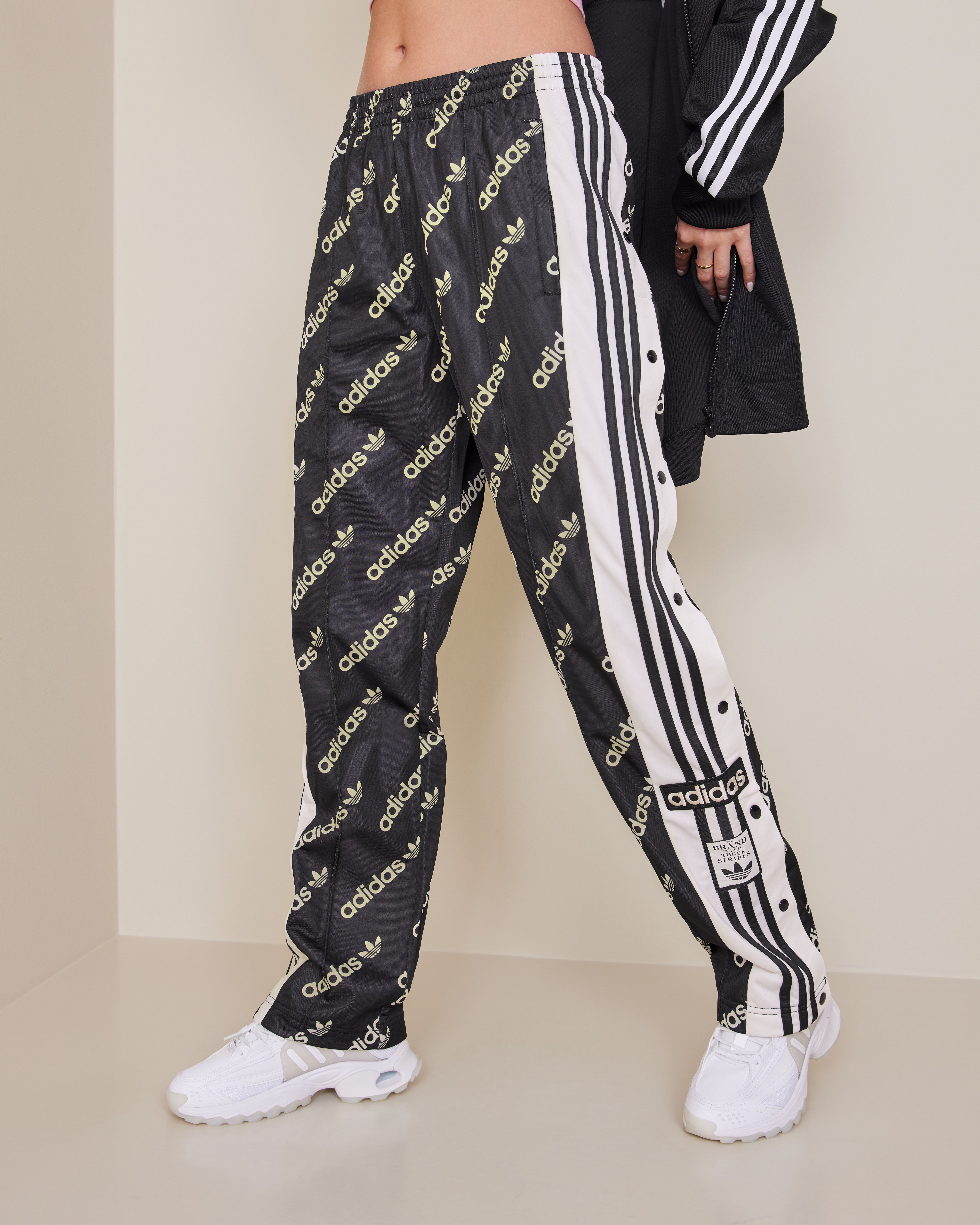 adi break pants