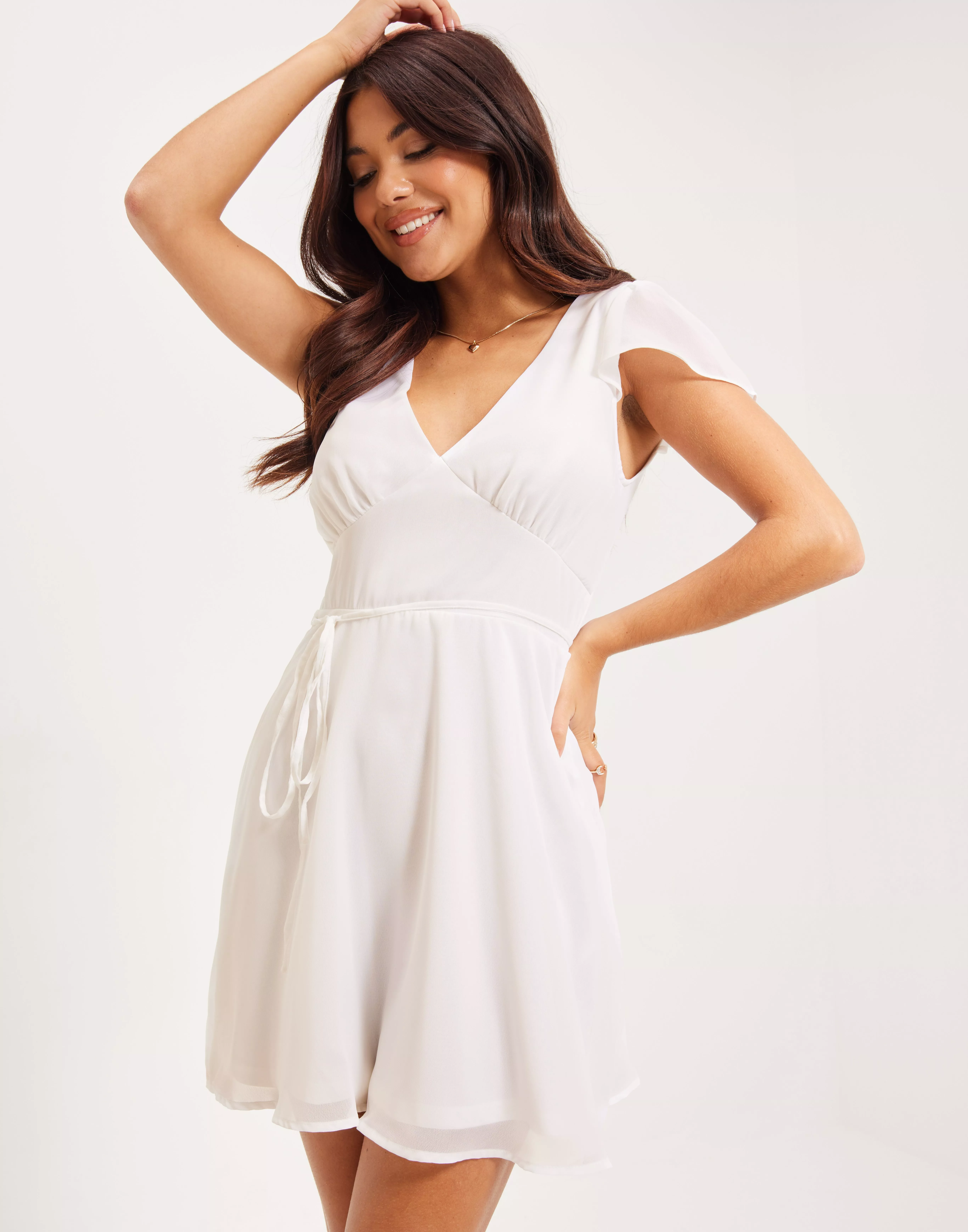 Harbor point store white wrap dress