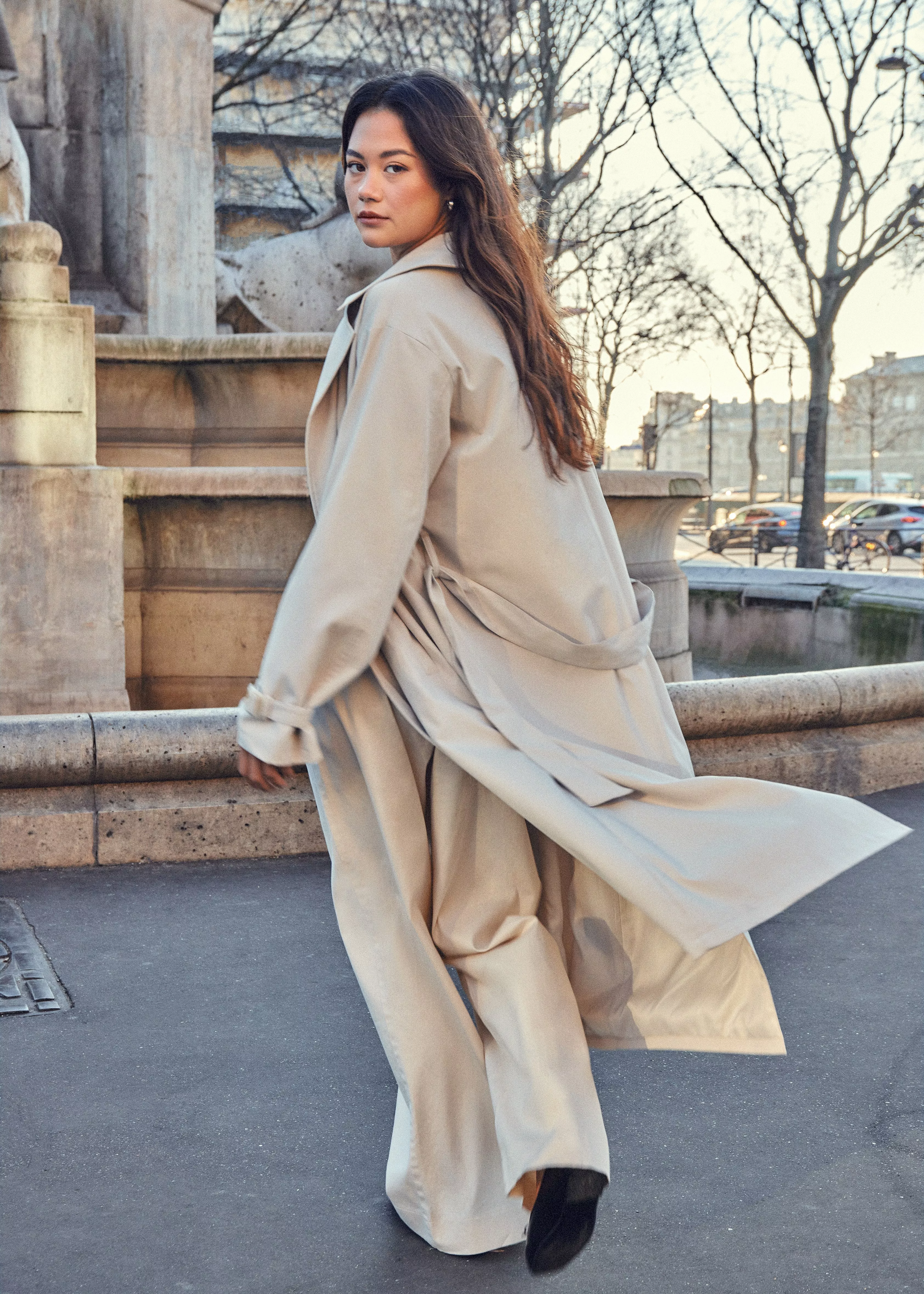 Long cream hot sale trench coat