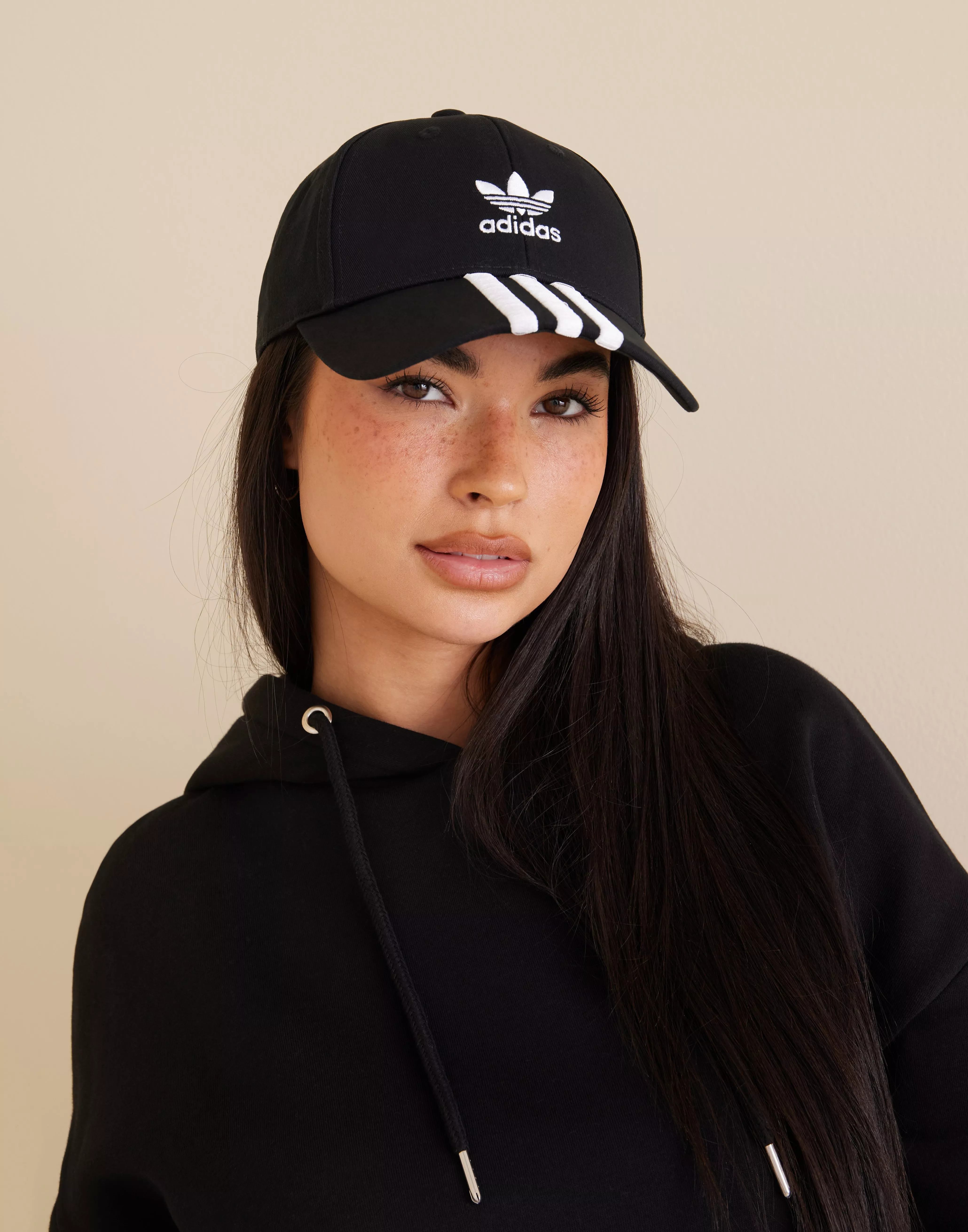 Black adidas store cap ladies