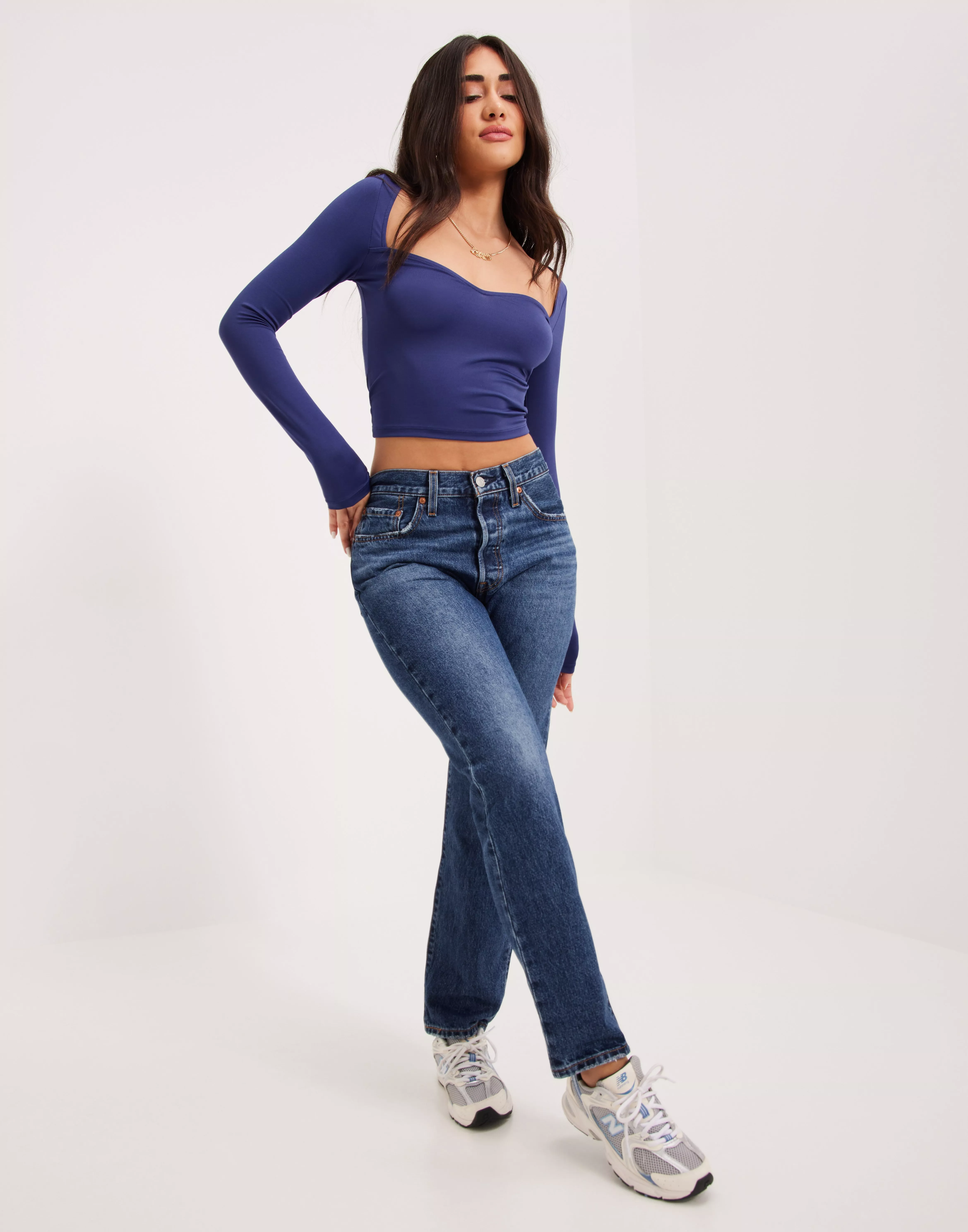 Levis jeans 501 crop hot sale