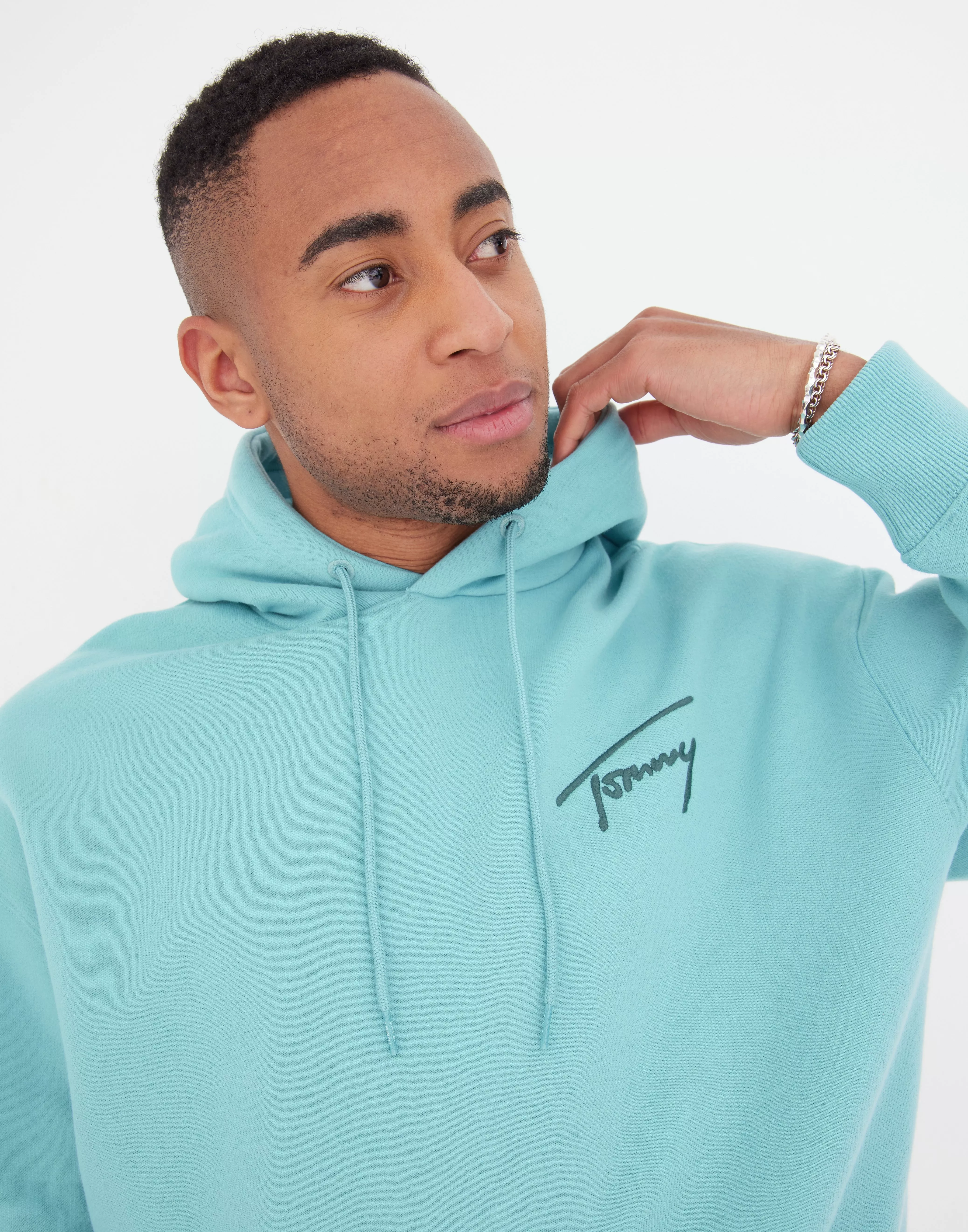 Tommy jeans deals signature logo hoodie