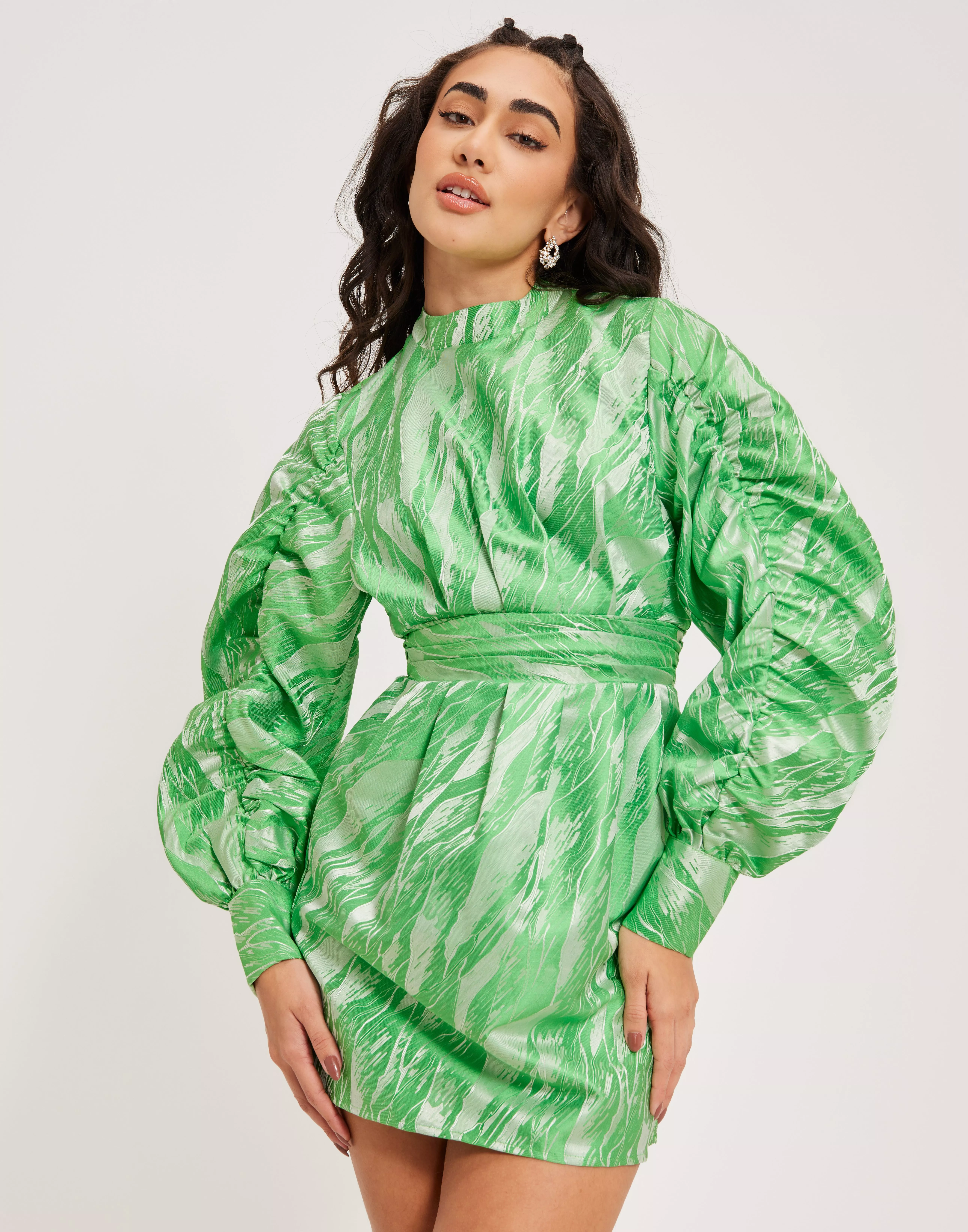 Nelly green dress sale