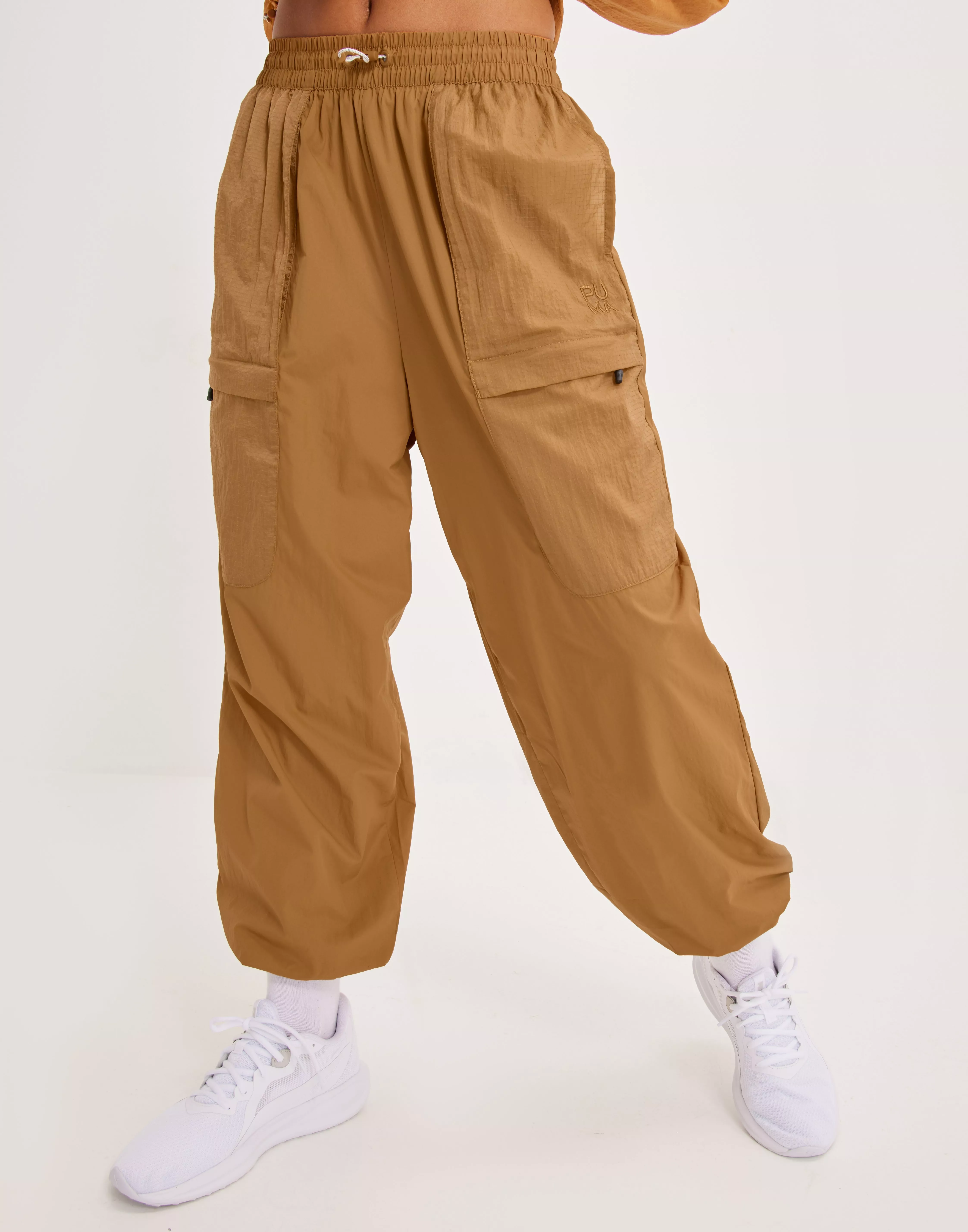 dempen voorkant Rendezvous Buy Puma INFUSE WOVEN PANTS - Brown | Nelly.com