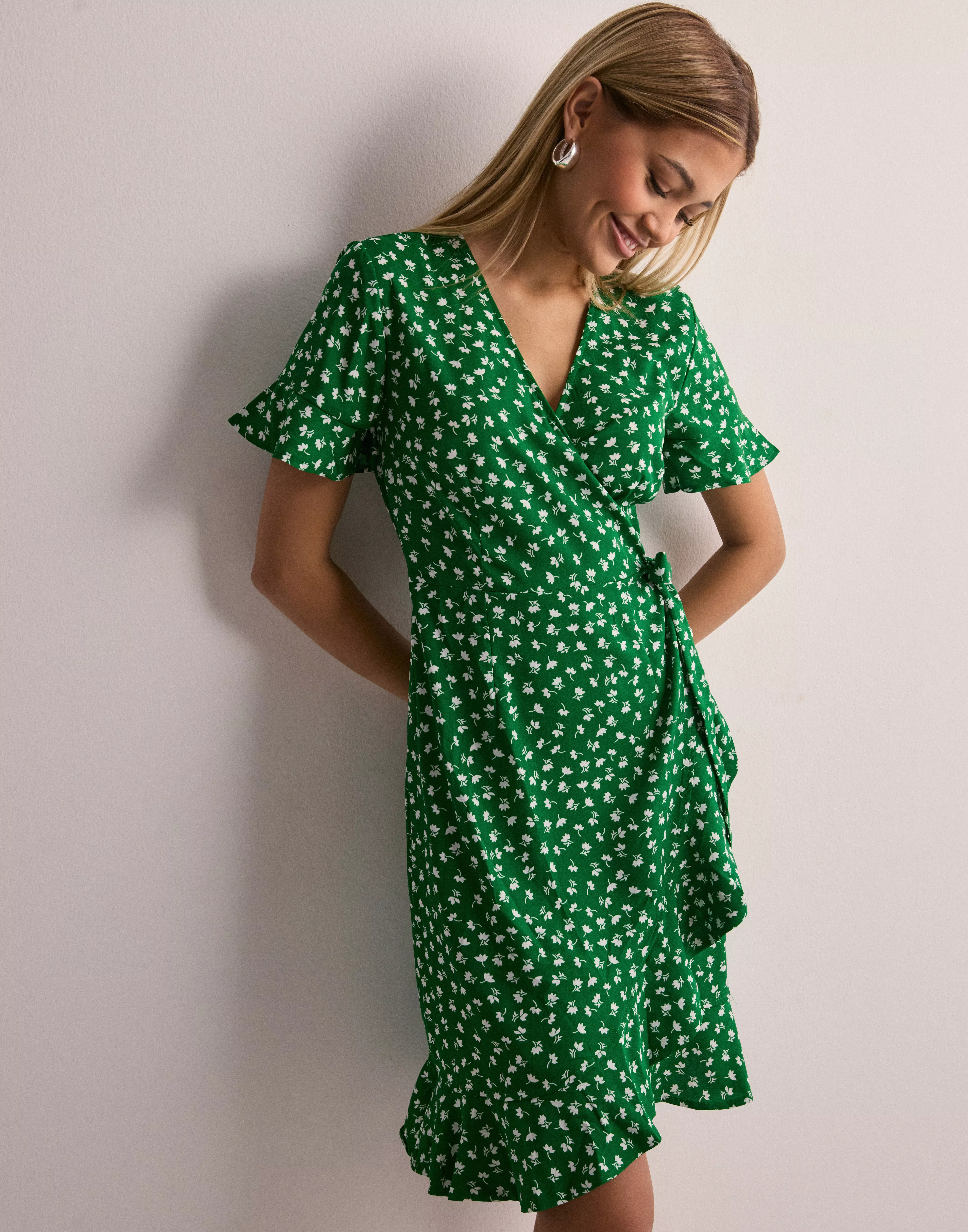 NOOS WVN Green S/S Only Ditsy DRESS Buy W.Fiona ONLOLIVIA WRAP - Verdant