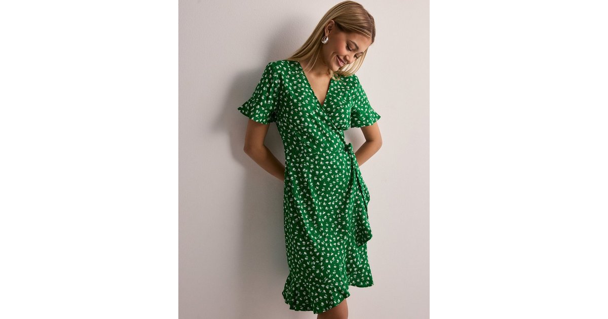 Buy Only ONLOLIVIA S/S WRAP Ditsy DRESS W.Fiona WVN NOOS Green Verdant 