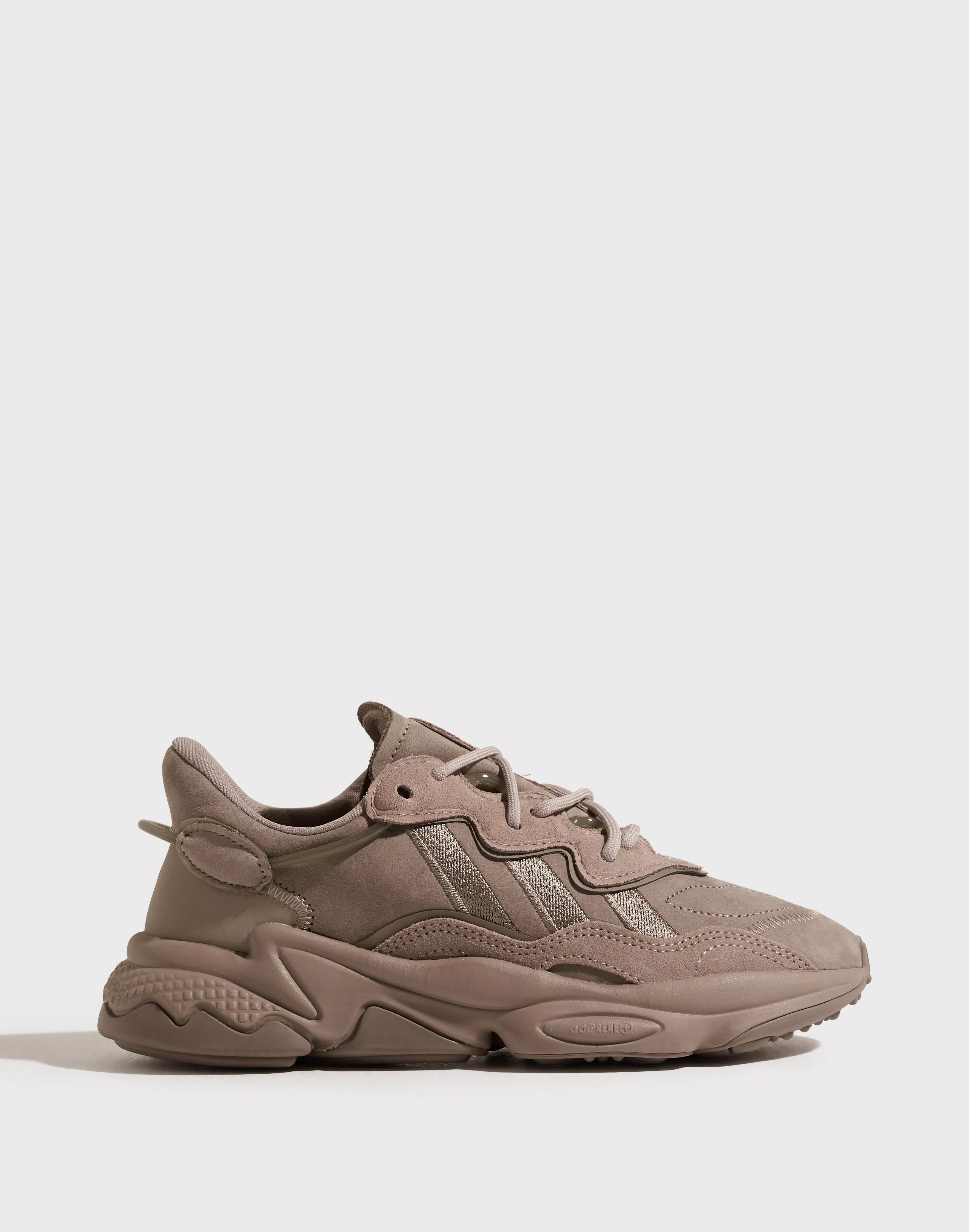 Adidas originals best sale ozweego w