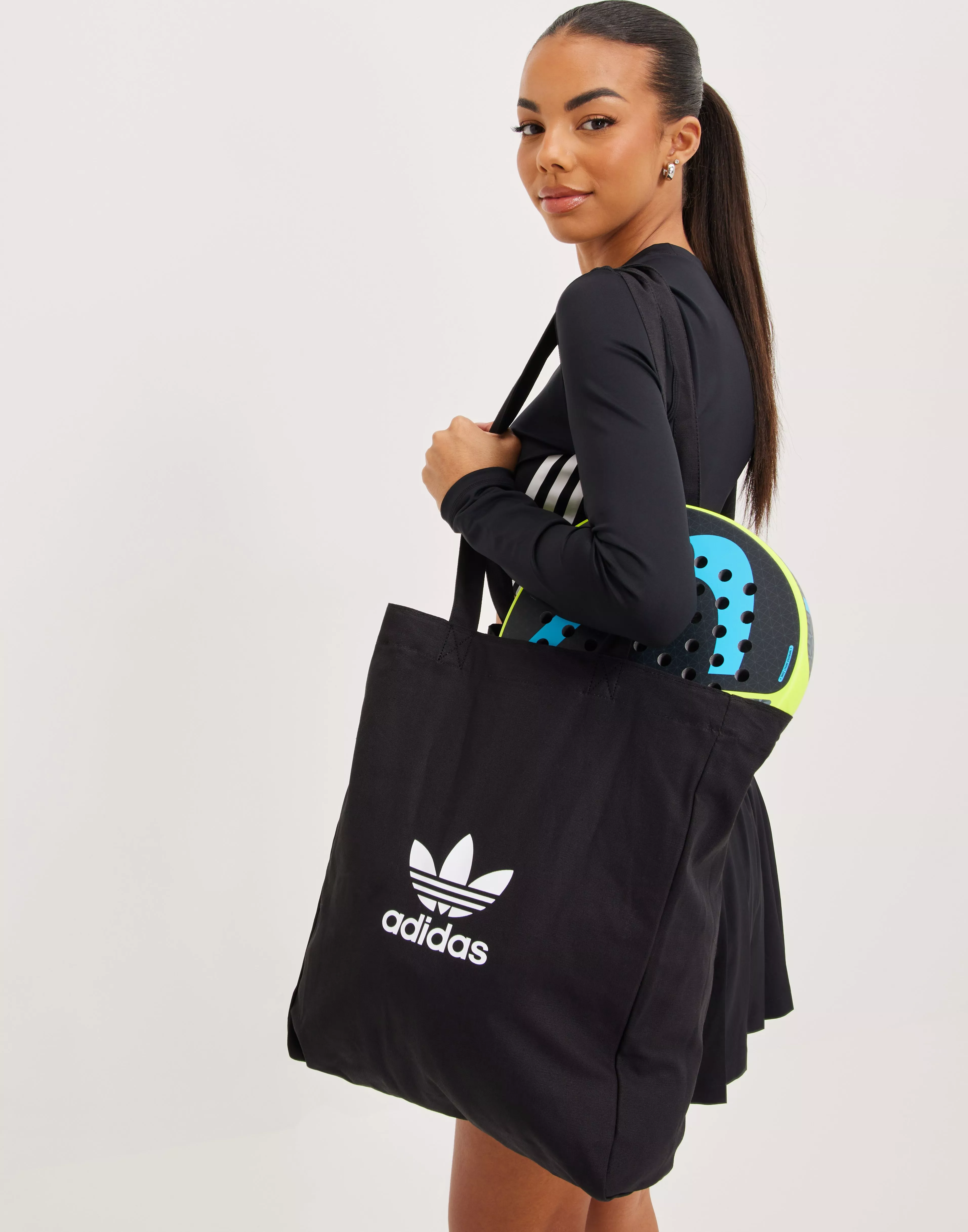 Adidas trefoil outlet shopper bag