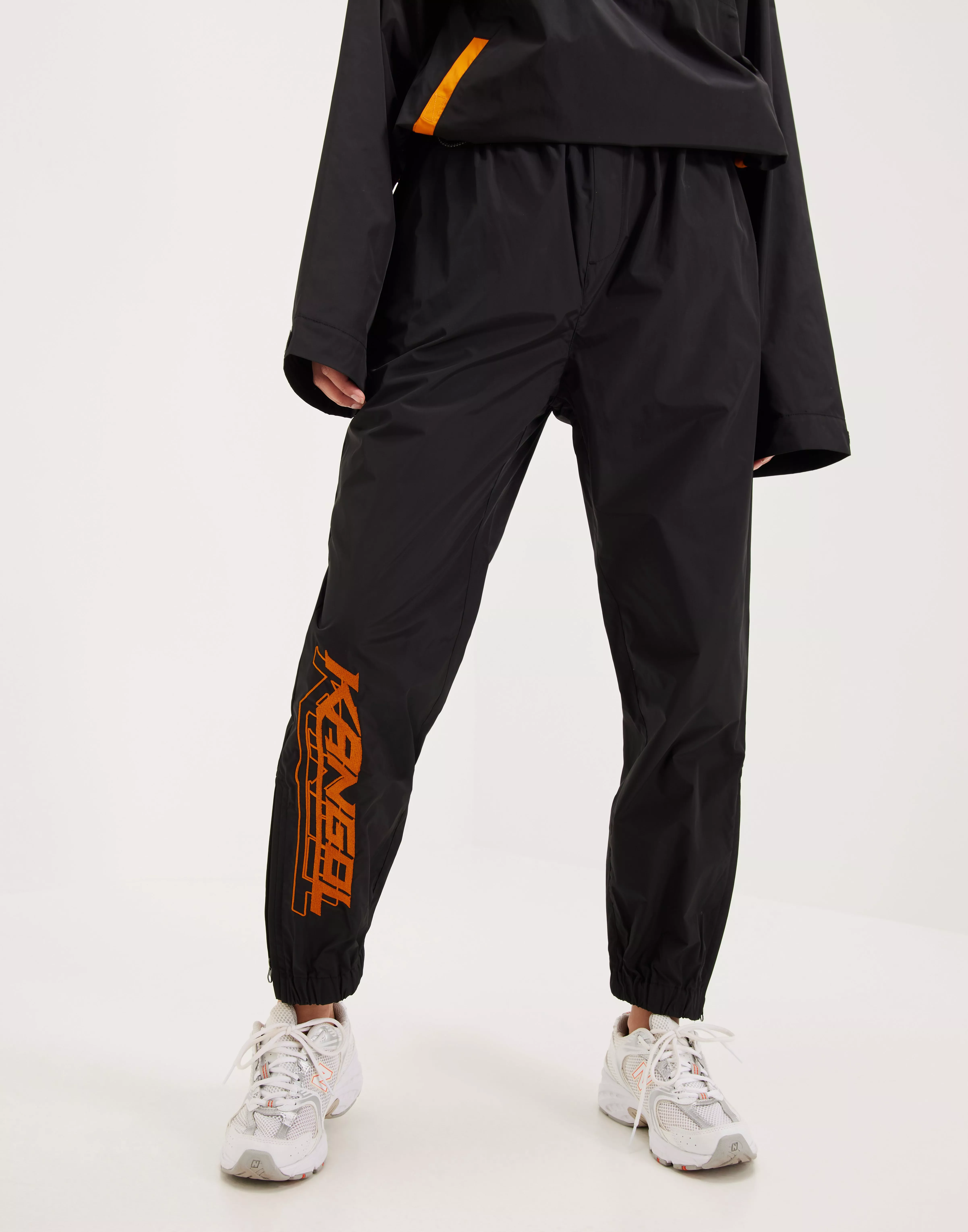 Black sweatpant Kangol for women