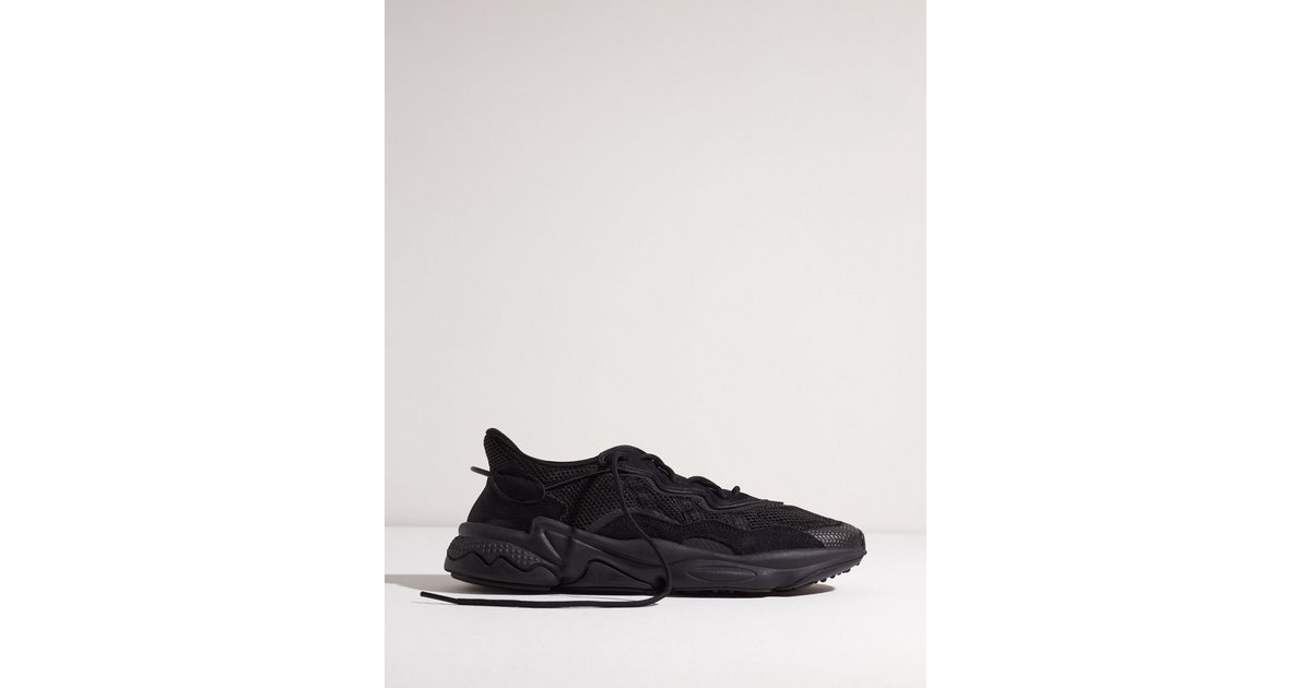 Adidas ozweego outlet all black