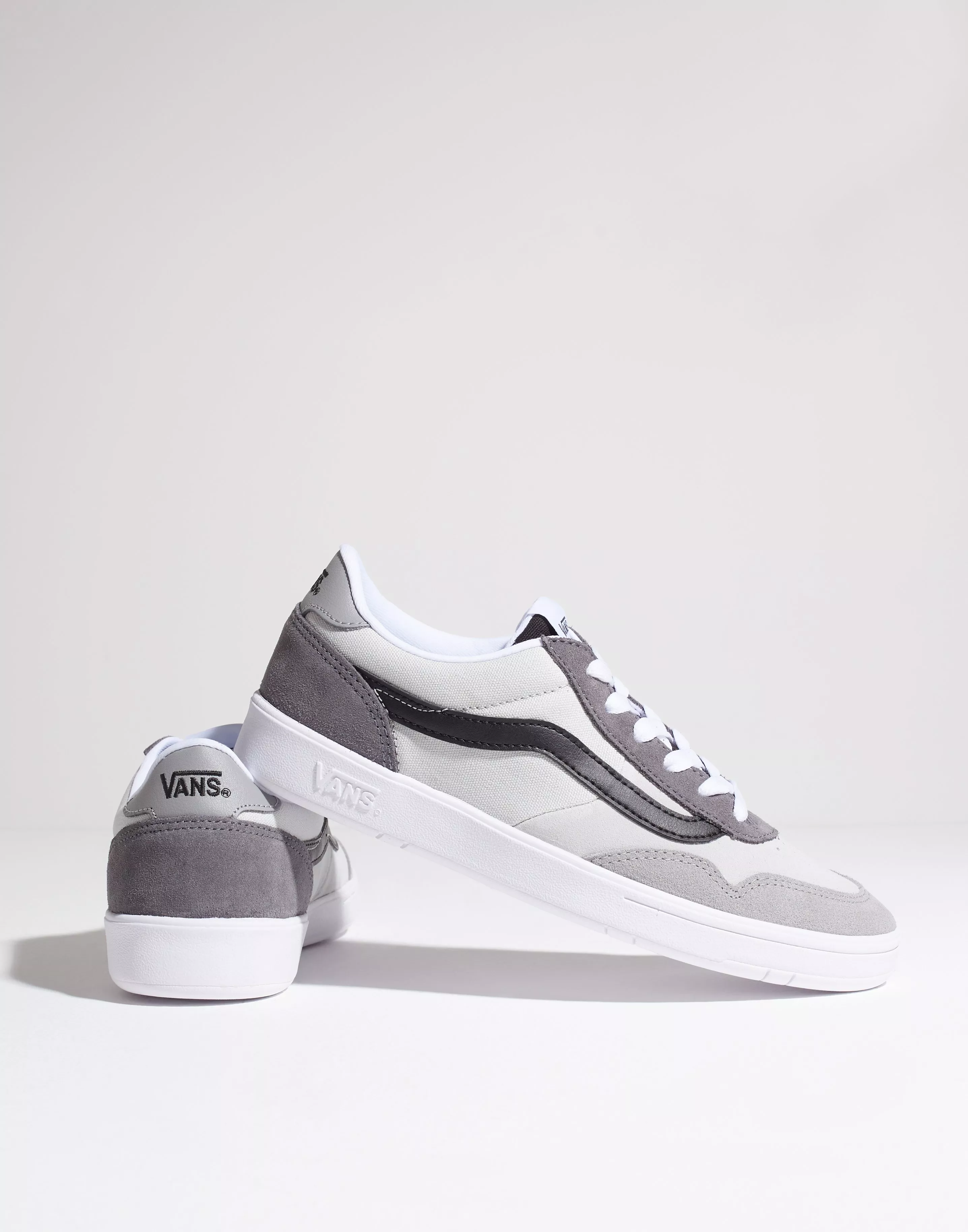 Vans on sale cruze grey