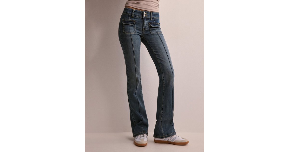 Dallas Low Bootcut Jean Sunshine Blue - Jean Jail