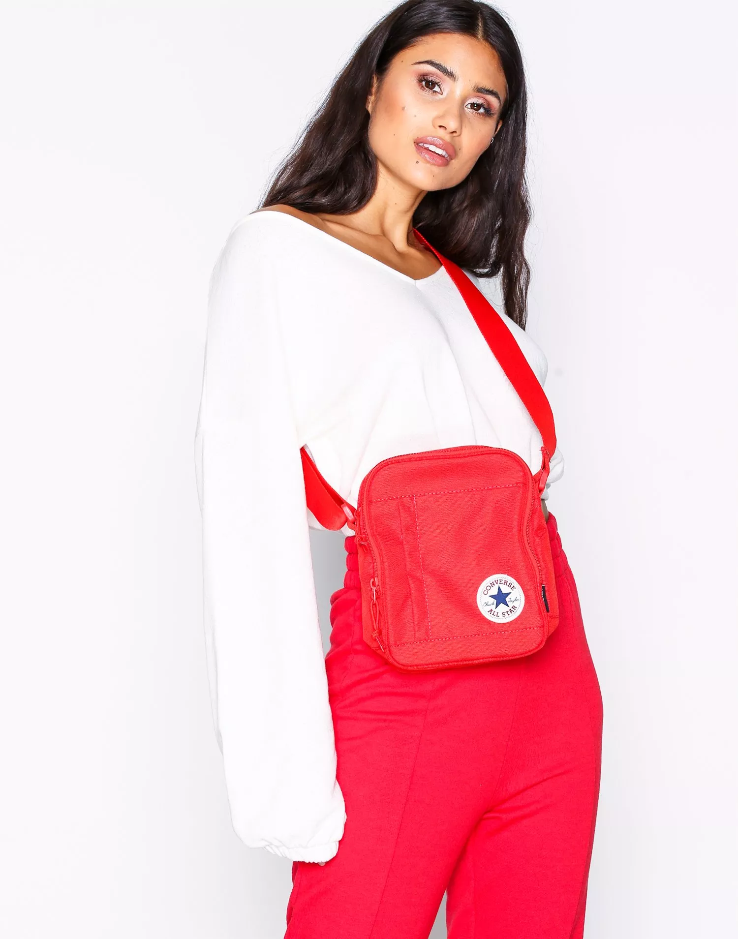 Converse sling bag discount red