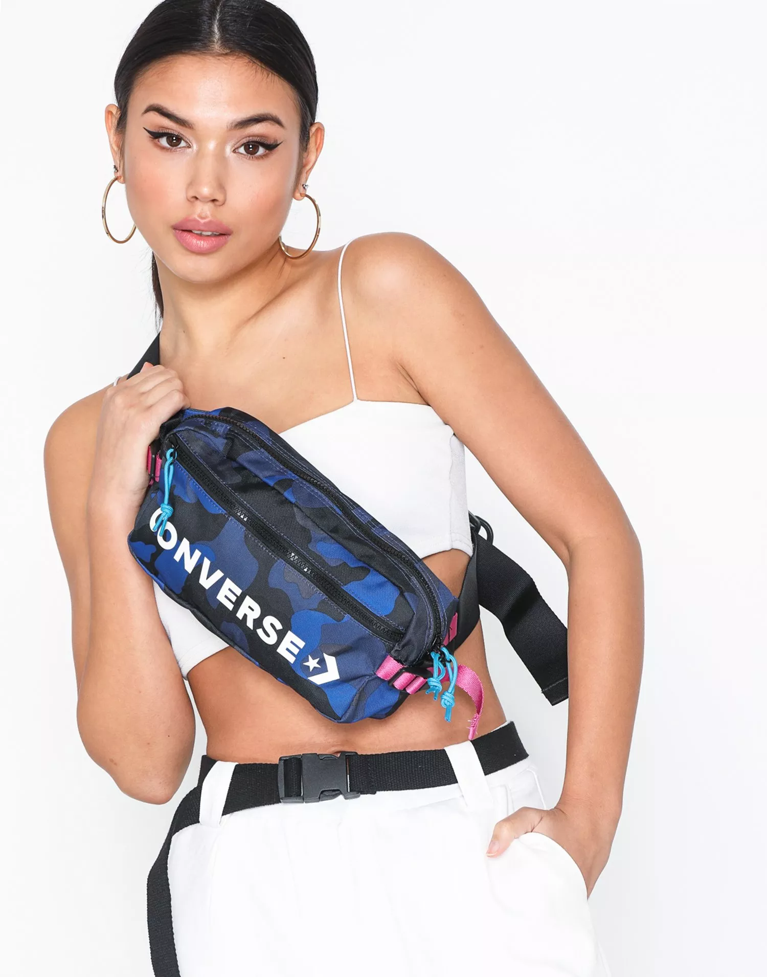 Converse hot sale fanny pack