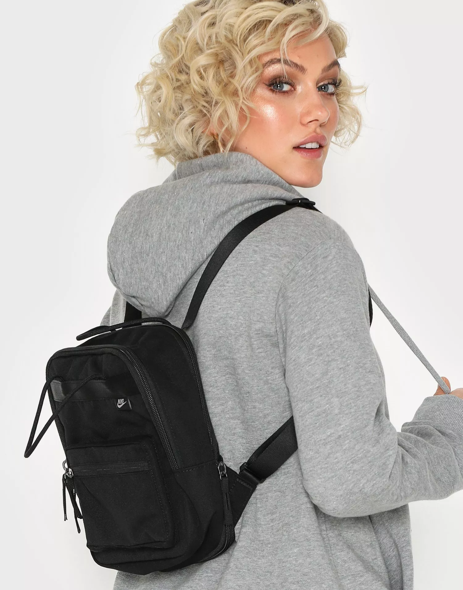 Nike tanjun backpack black sale