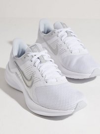 WMNS NIKE DOWNSHIFTER 11 - Silver/White - Nelly.com