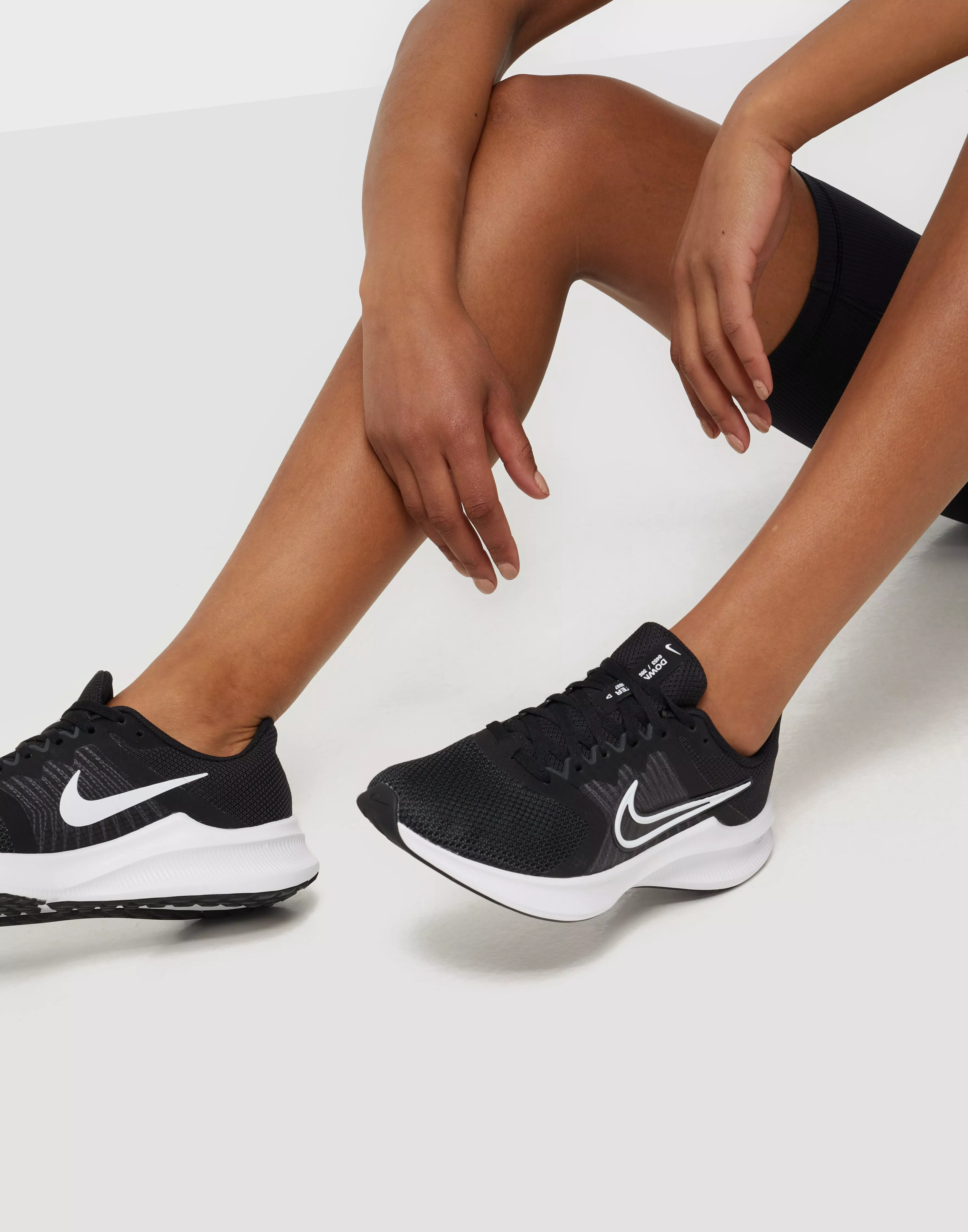 Wmns hot sale nike downshifter