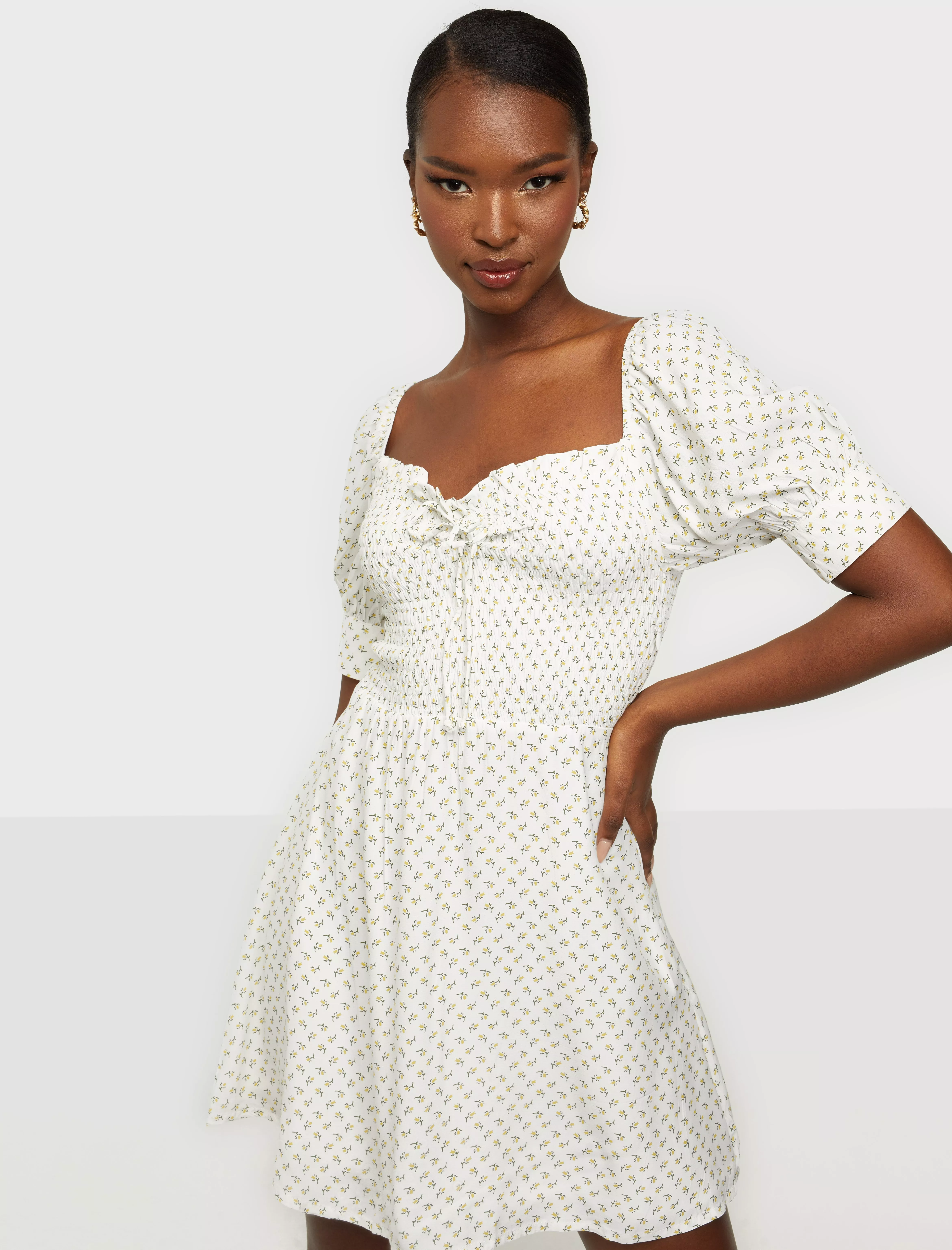 Buy Faithfull the Brand Dulcia Mini Dress - Floral | Nelly.com