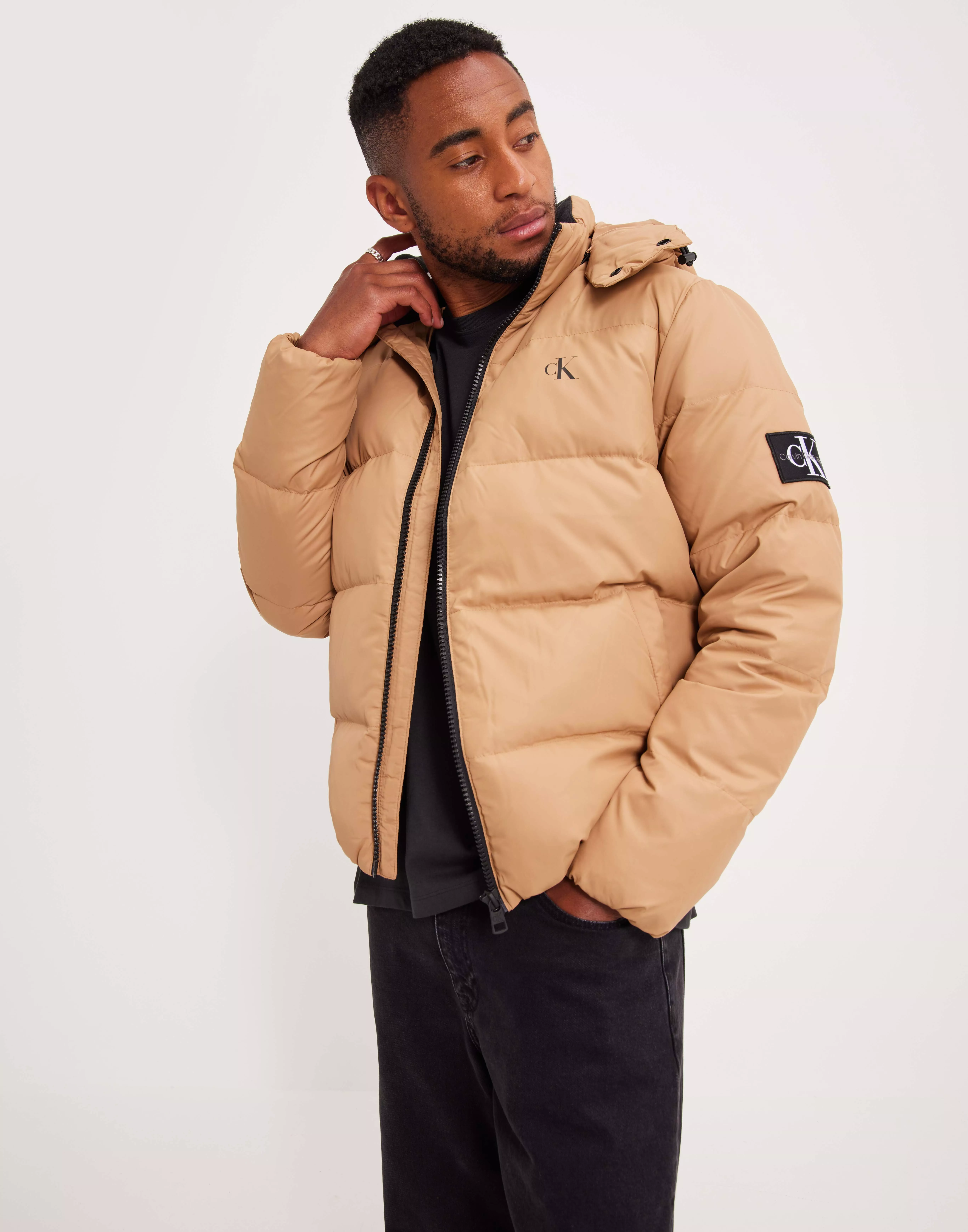 Buy Calvin Klein Jeans ESSENTIALS DOWN JACKET - Camel | NLYMAN