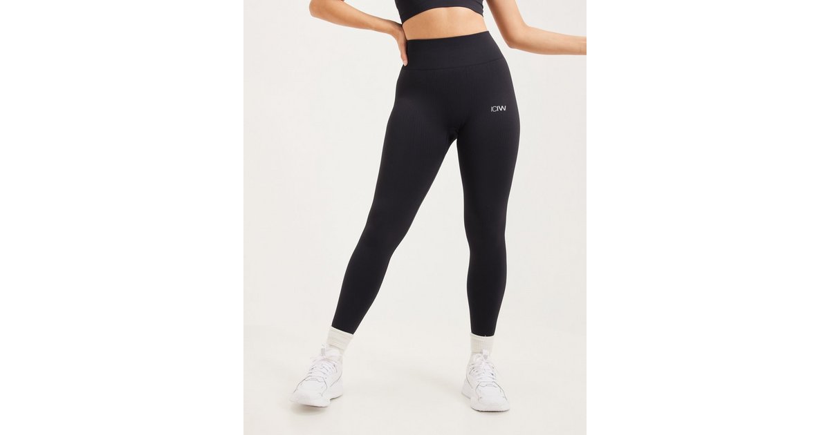 BLACK LIMITLESS SEAMLESS TIGHTS