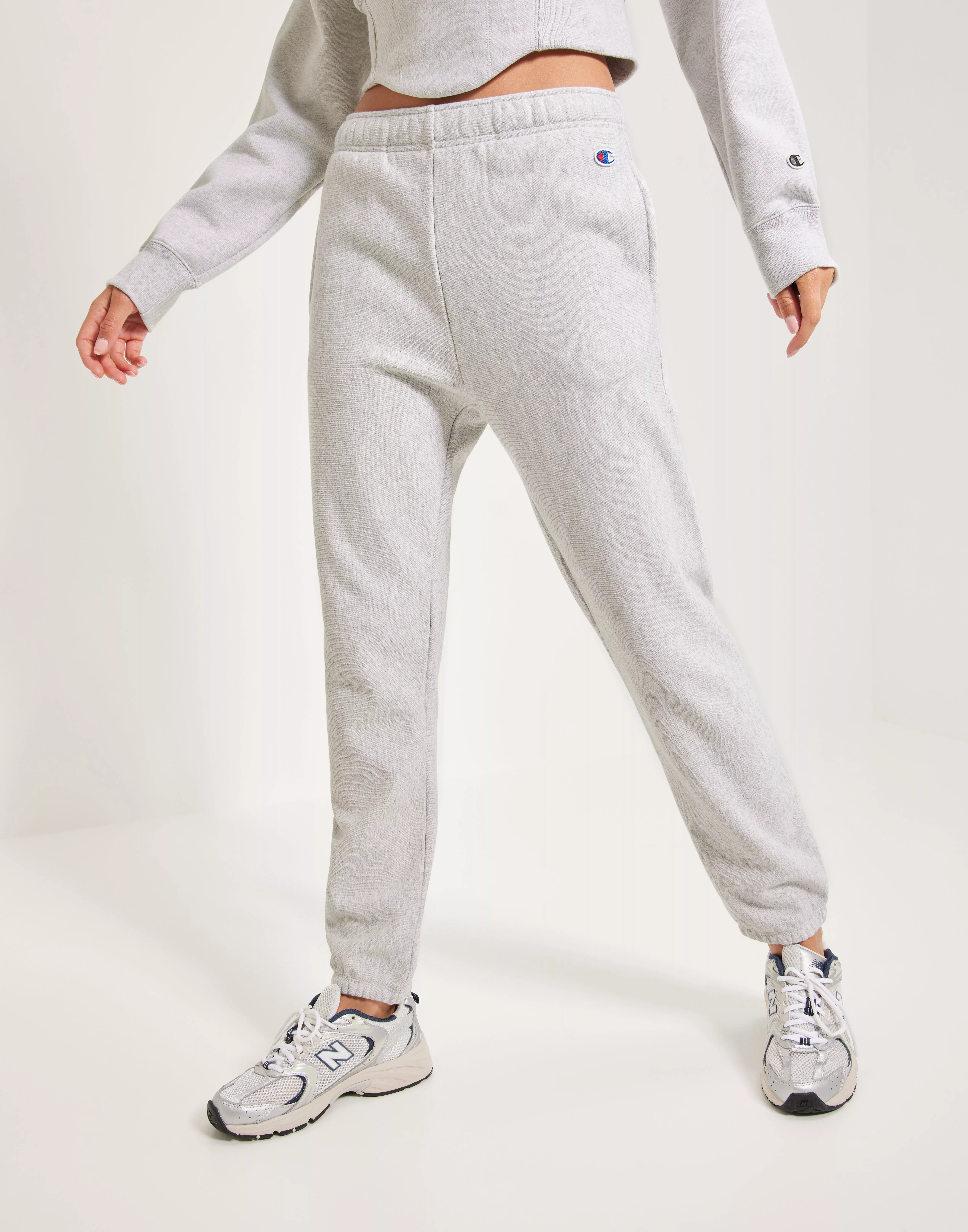 Champion elastic 2025 cuff pants