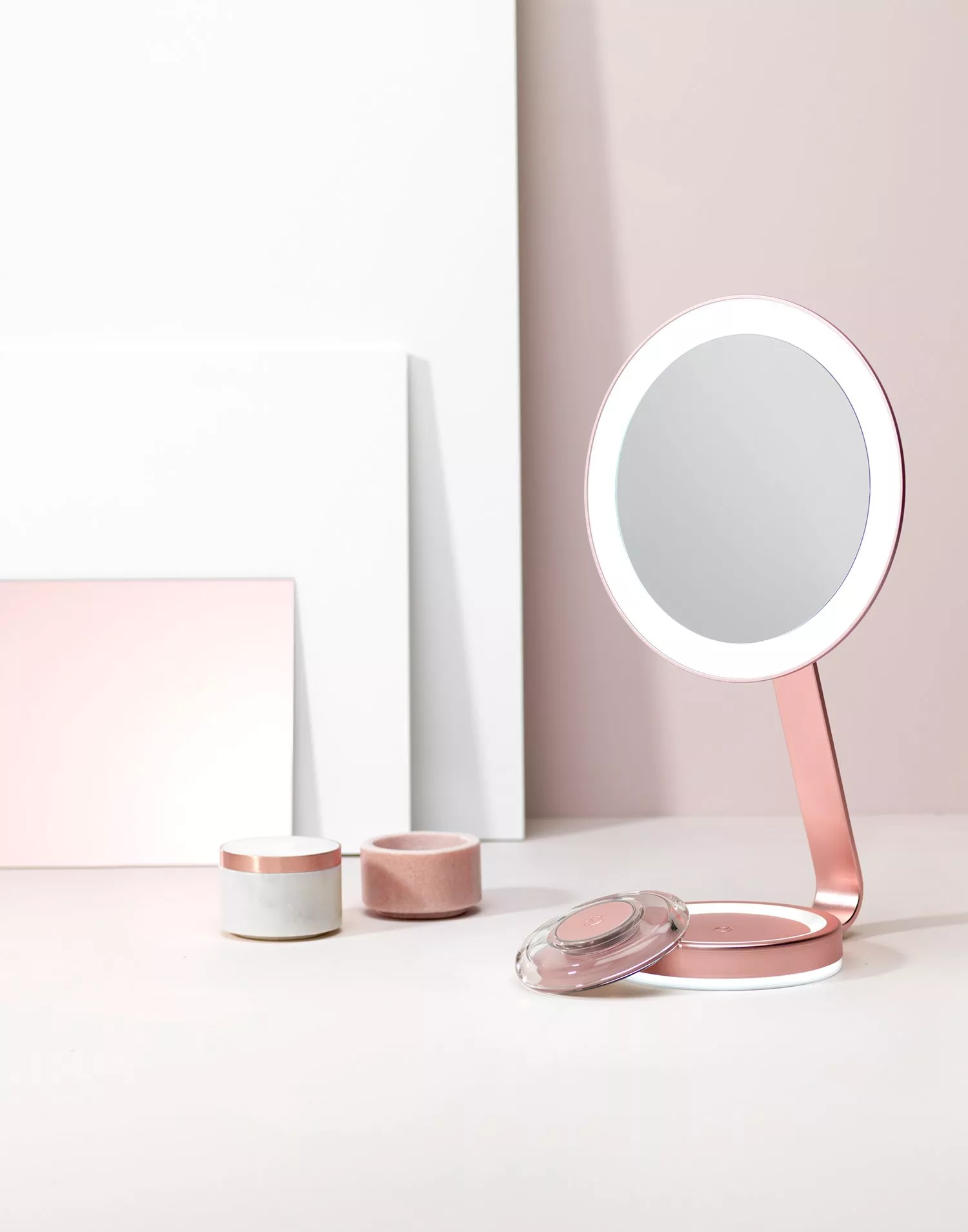 Led beauty mirror new arrivals