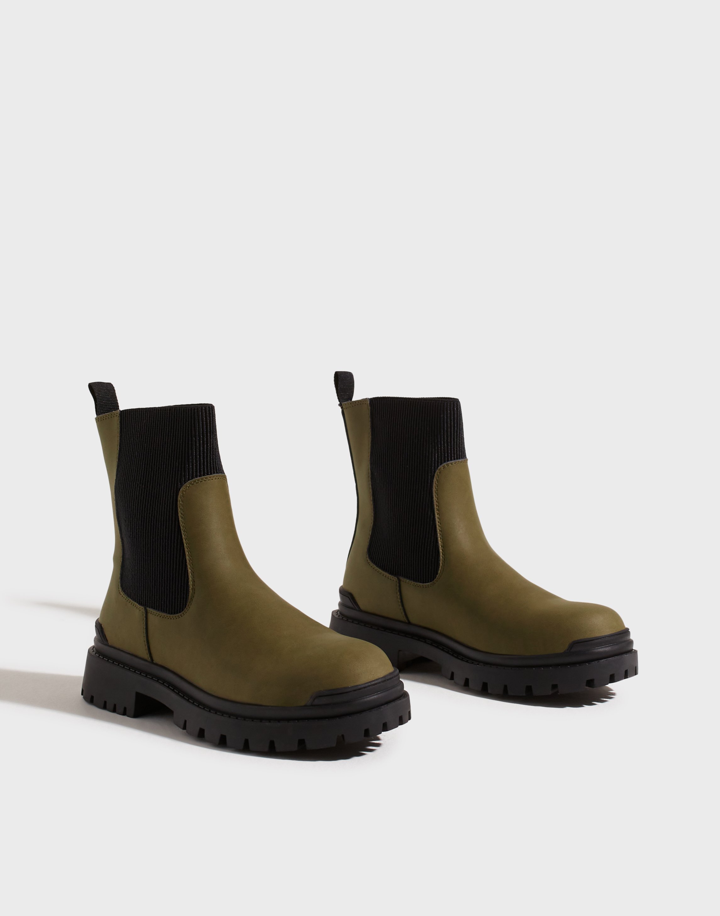 duffy flat boots