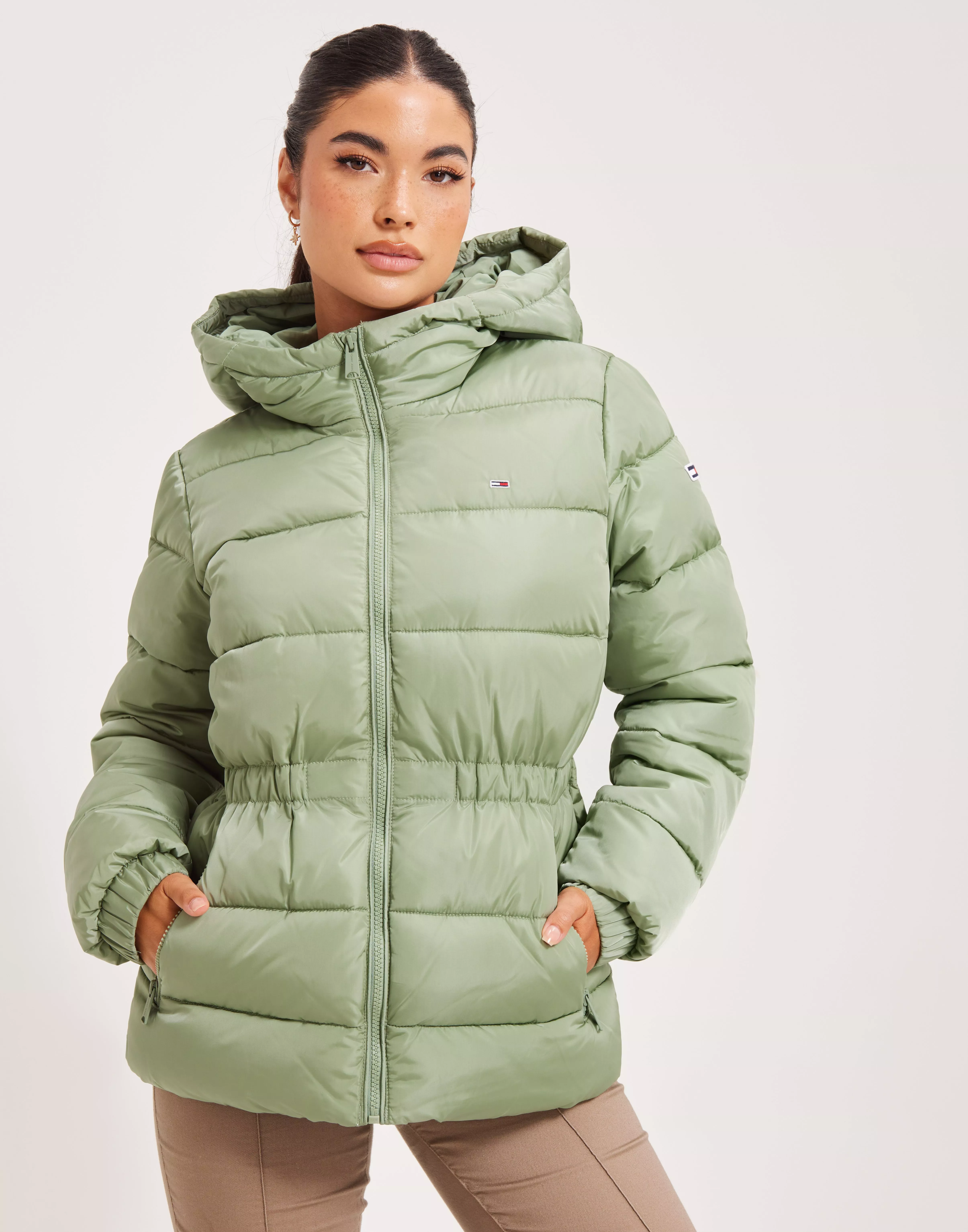 TJW HOODED PUFFER JACKET