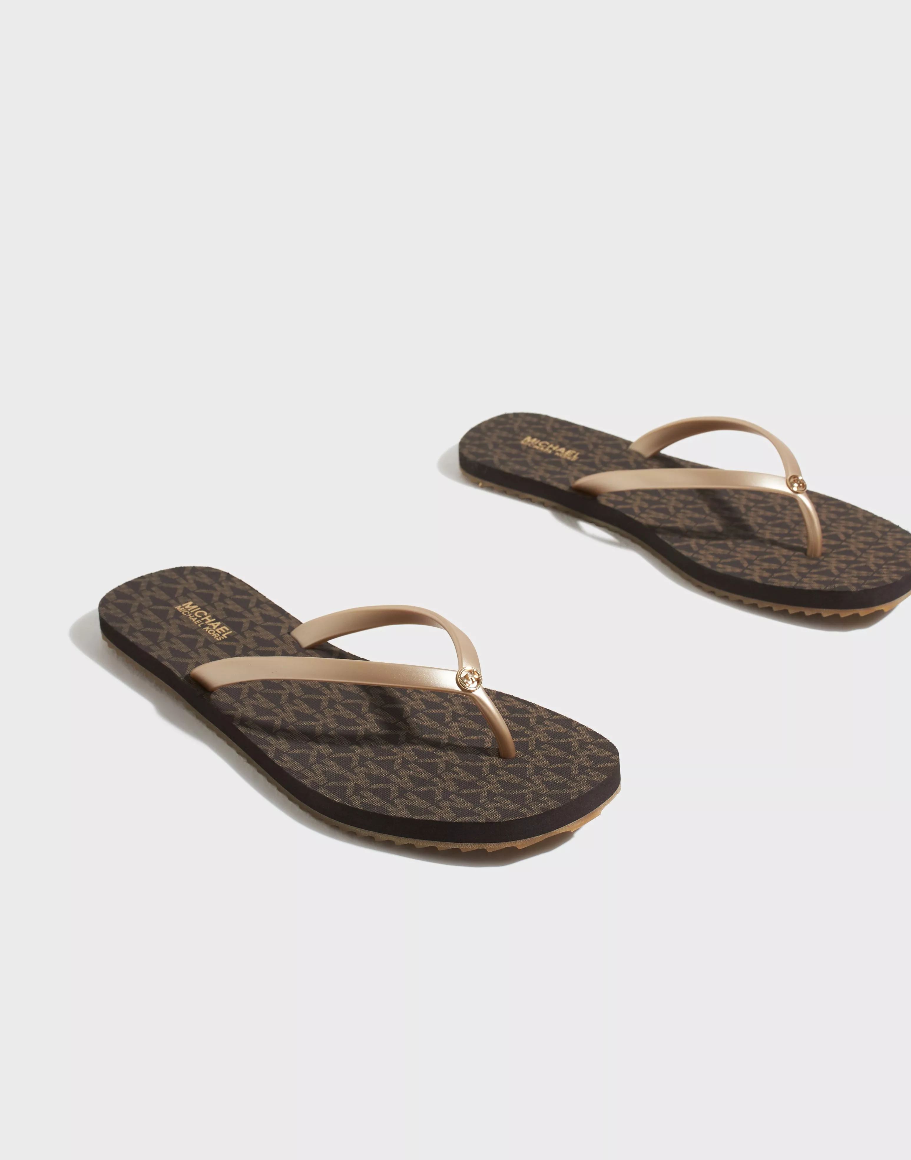 Michael kors flip outlet flops