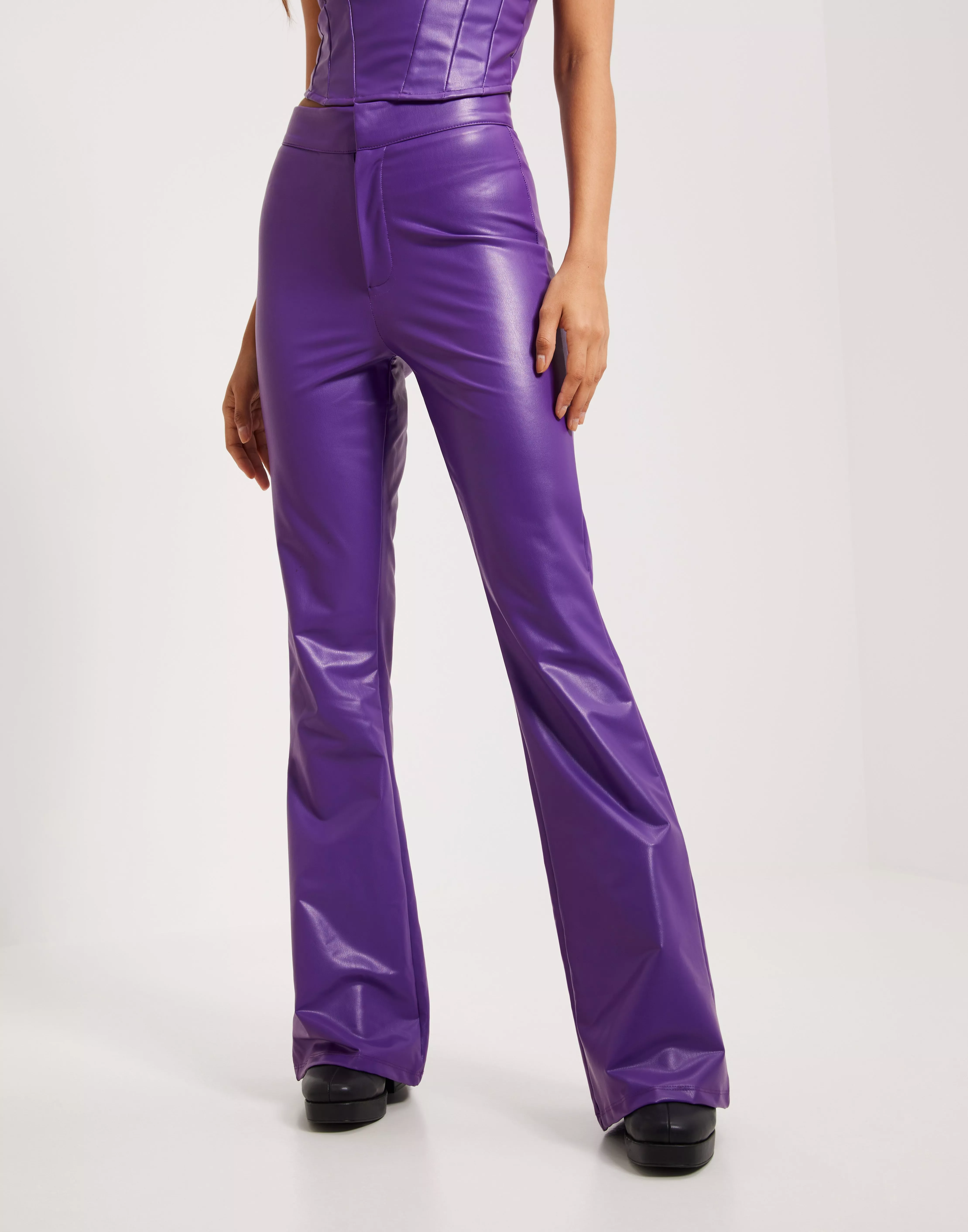 Purple on sale leather pants