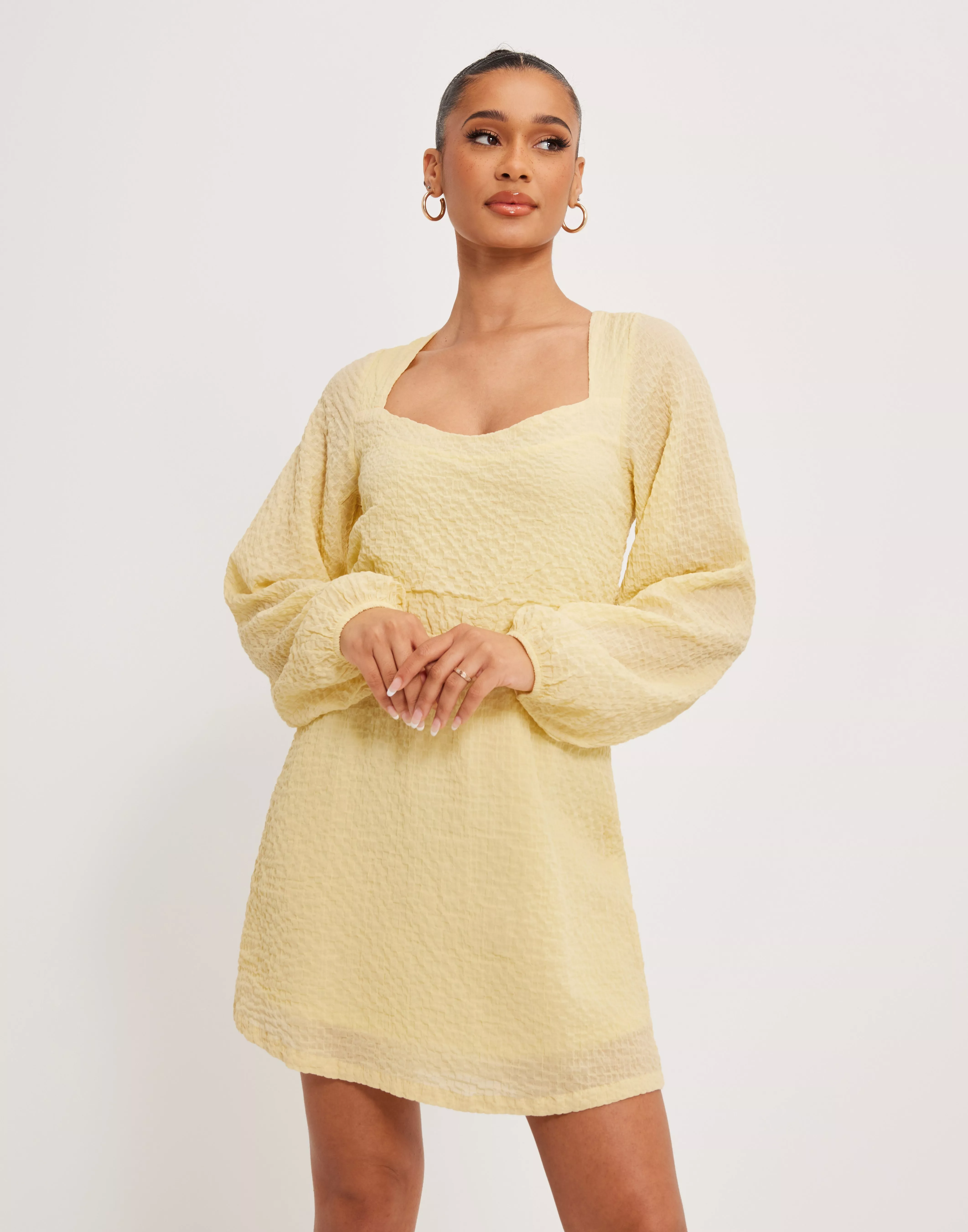 Nelly on sale yellow dress