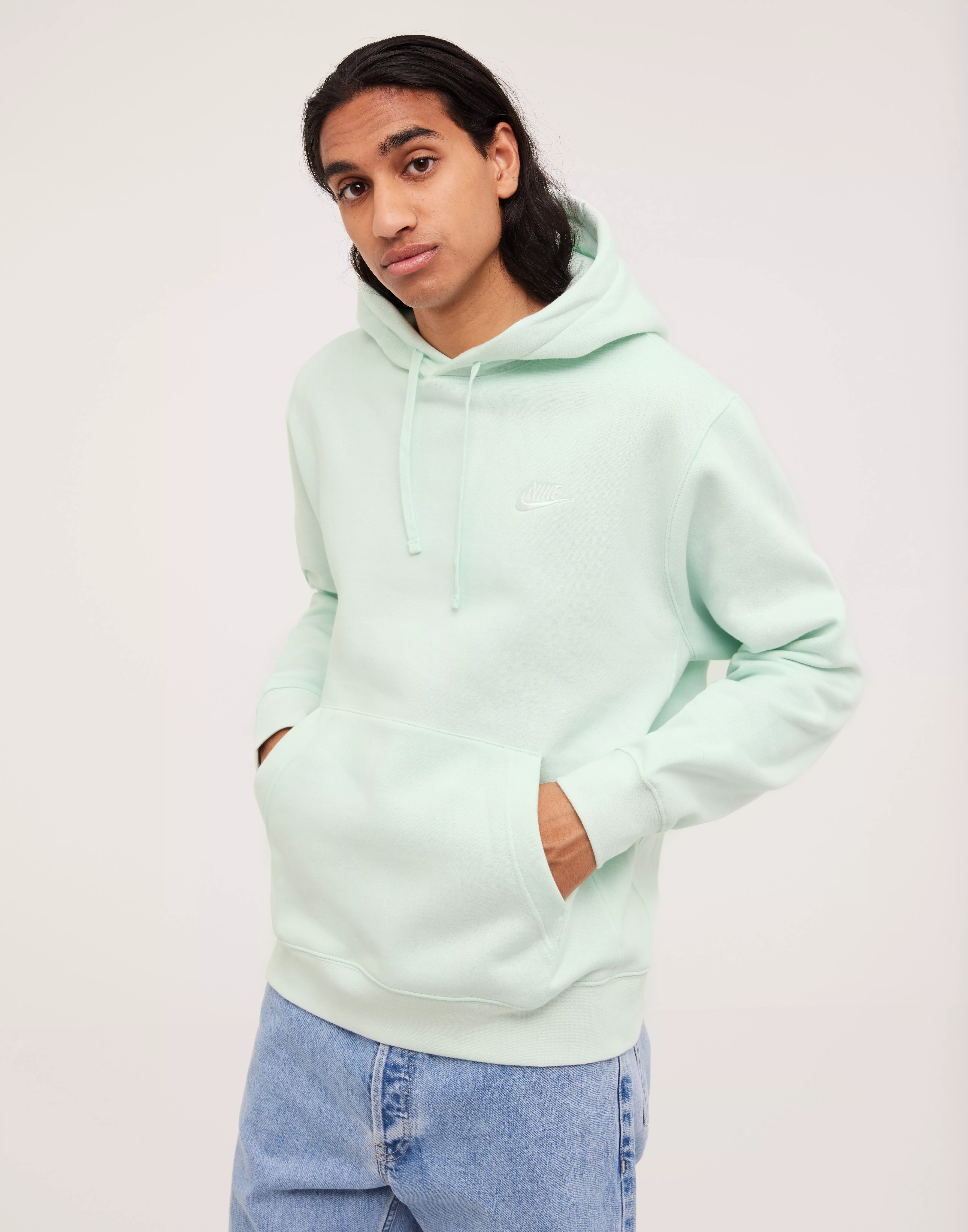 Nsw club crewneck pistachio best sale frost white