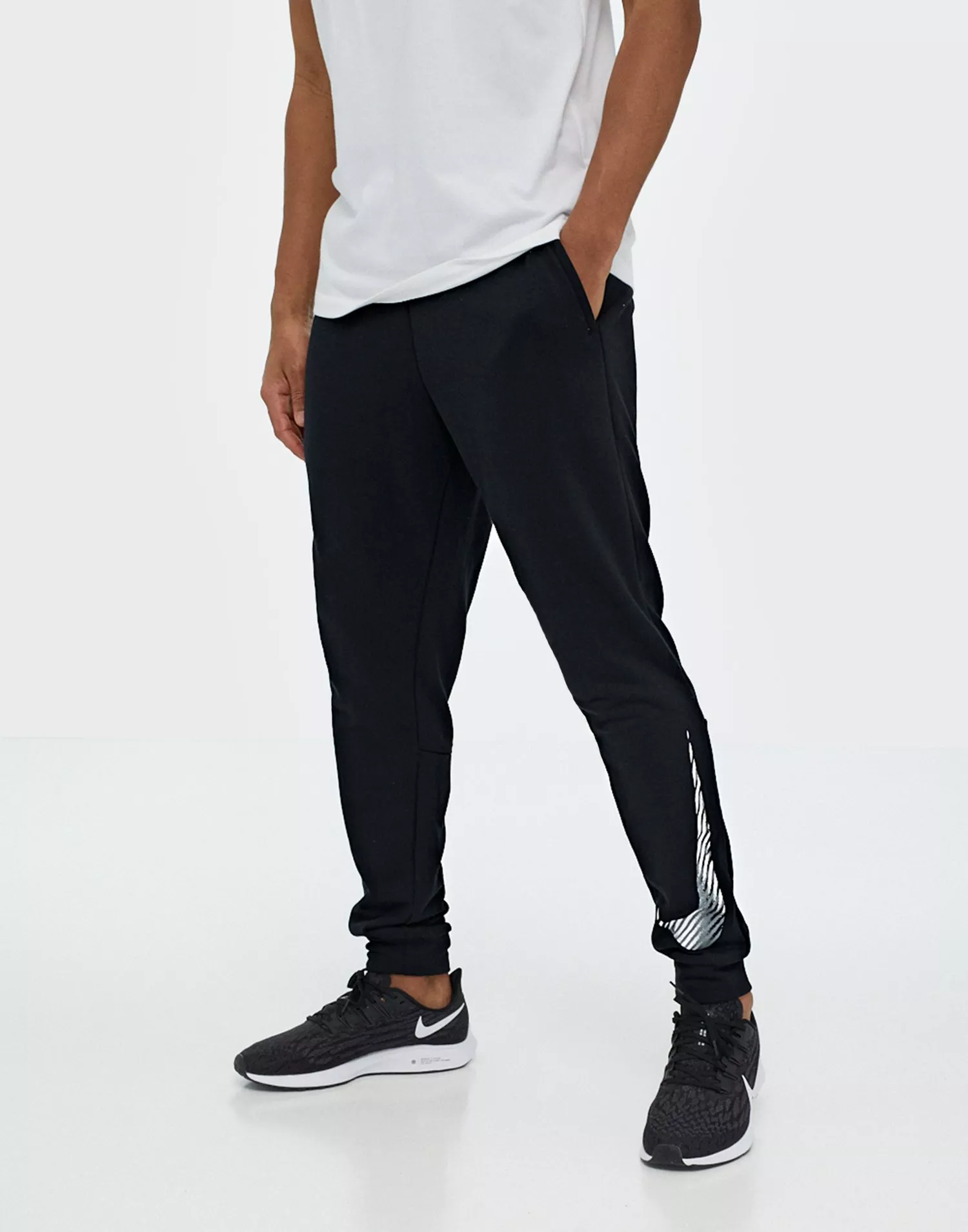 Nk dry discount pant taper fleece