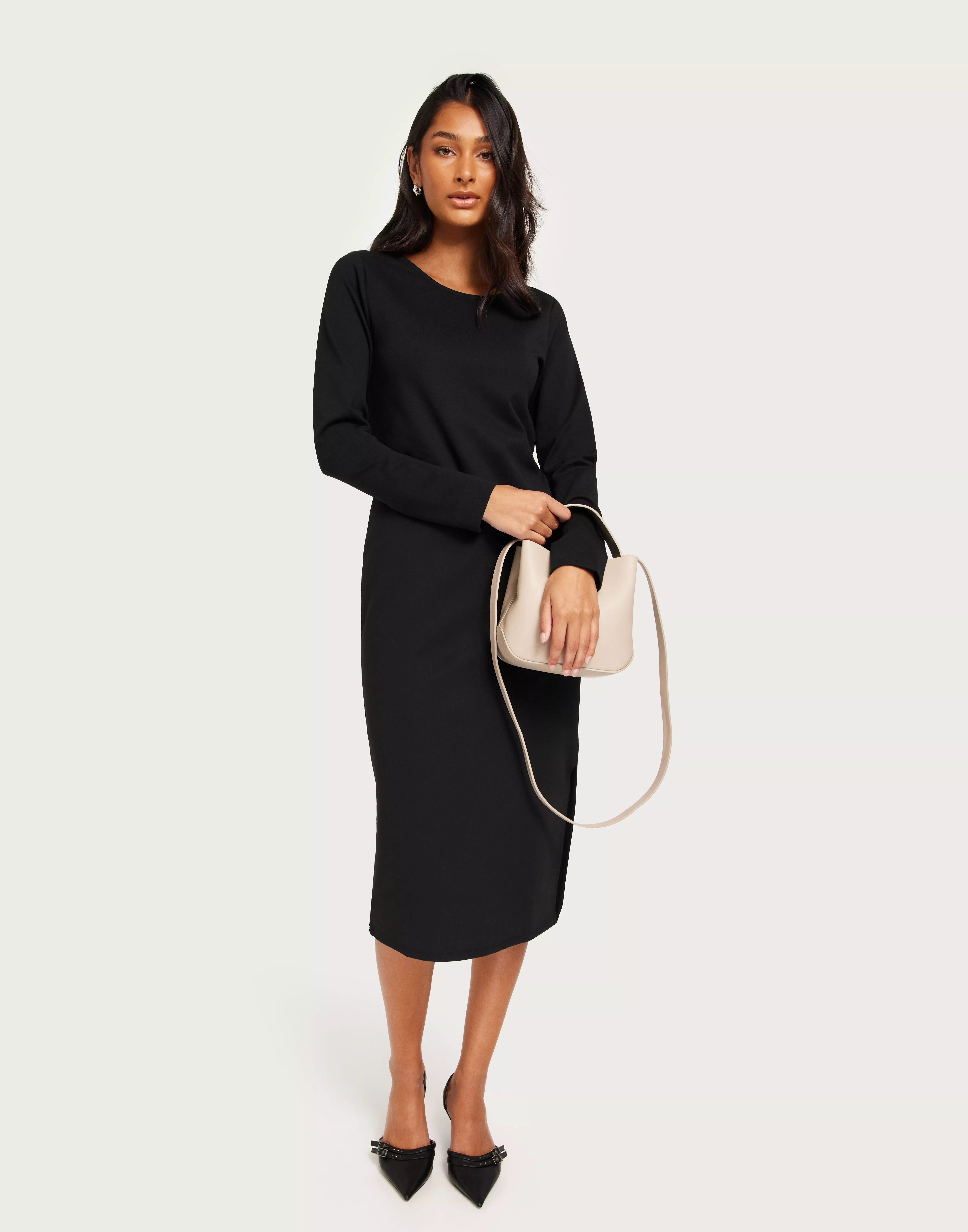 Buy Vila VIARMERONE L/S LONG DRESS - NOOS - Black | Kleider