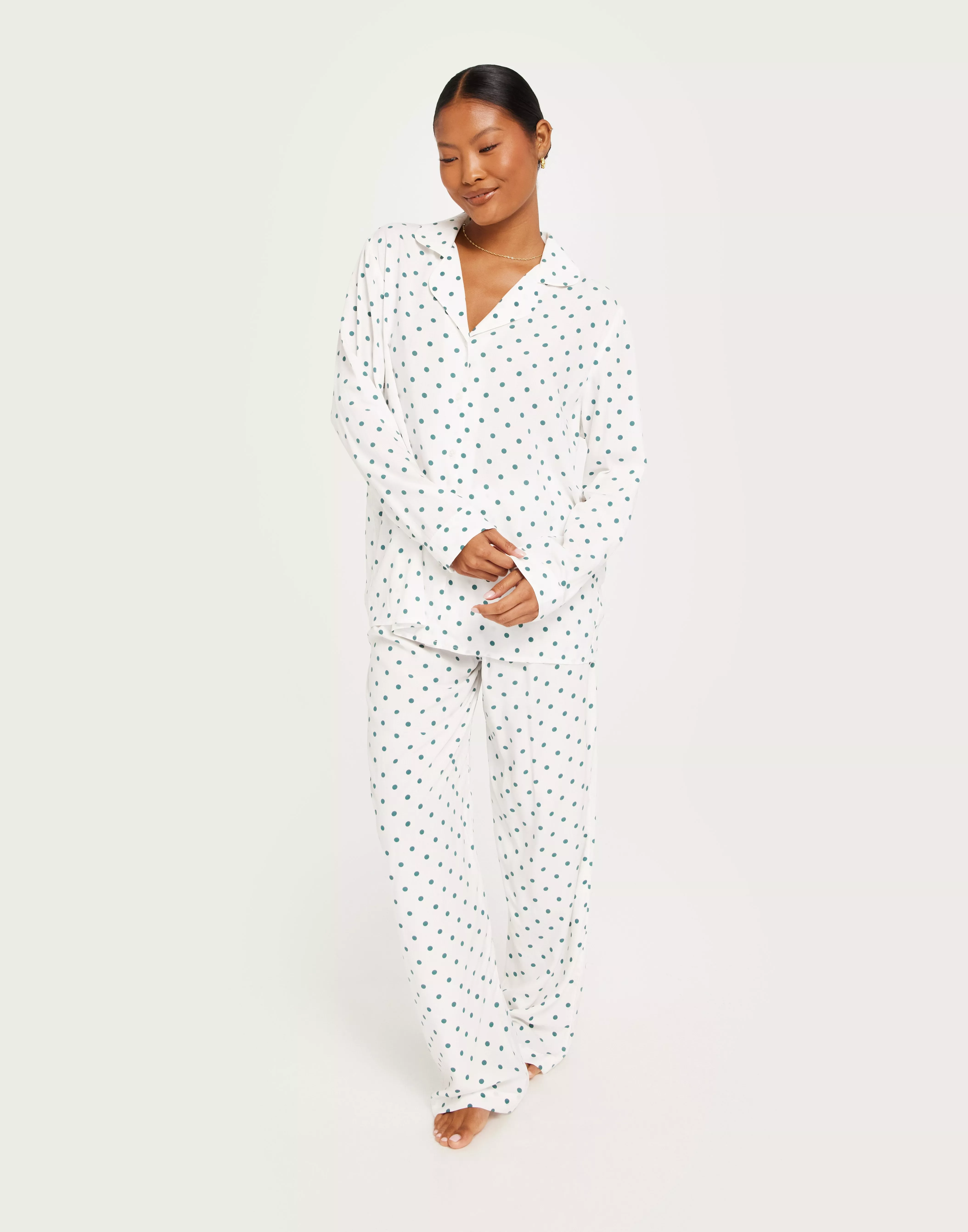 Buy Only ONLLAURA L/S NIGHTWEAR SET - Cloud Dancer Bayberry Dots ...